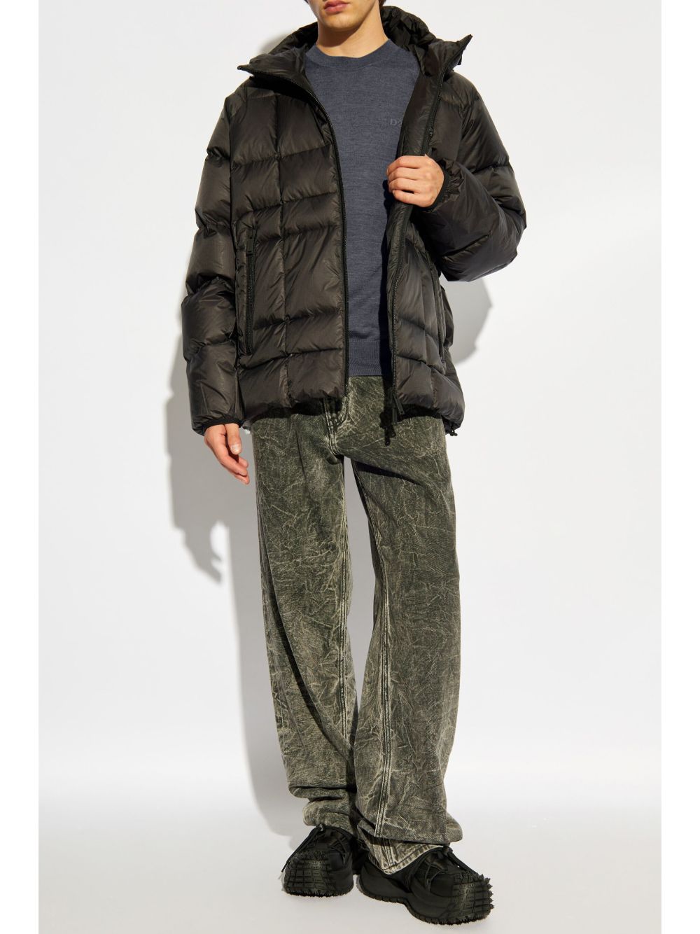 DSQUARED2 Men's Luxurious Virgin Wool Sweater - FW25 Collection