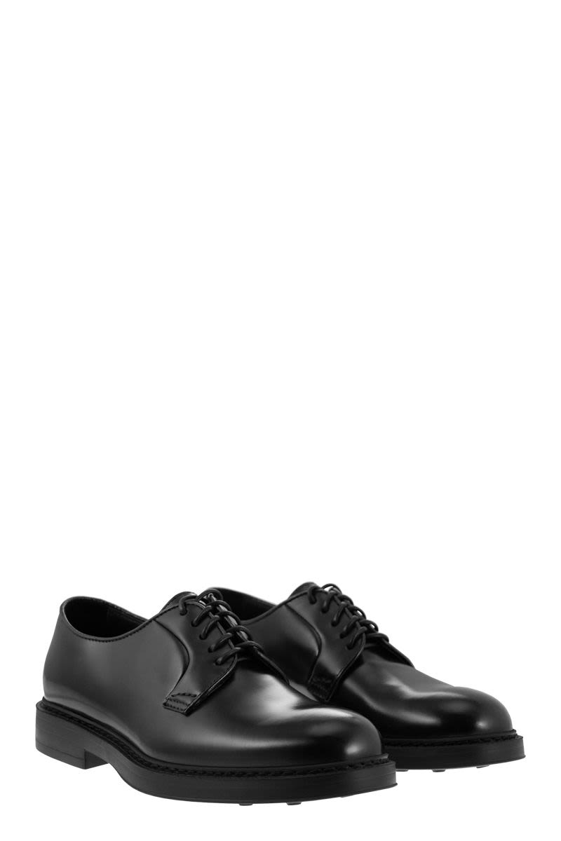 DOUCAL'S Men's Leather Derby Dress Shoes with Seamless Rounded Upper - 3 cm Heel Height