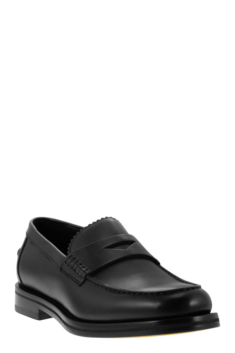 DOUCAL'S Leather Penny Loafers with Embossed Tray Stitching - 3 cm Heel