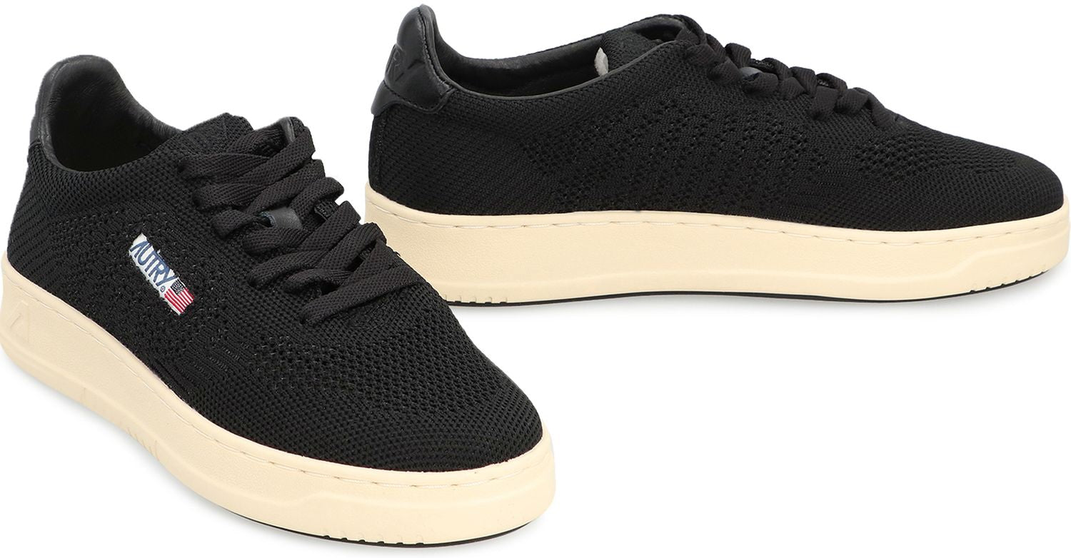AUTRY Medalist Easeknit Low-Top Sneaker for Women