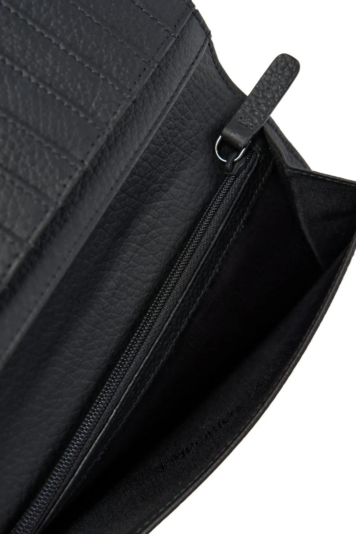 EMPORIO ARMANI Sophisticated Leather Wallet