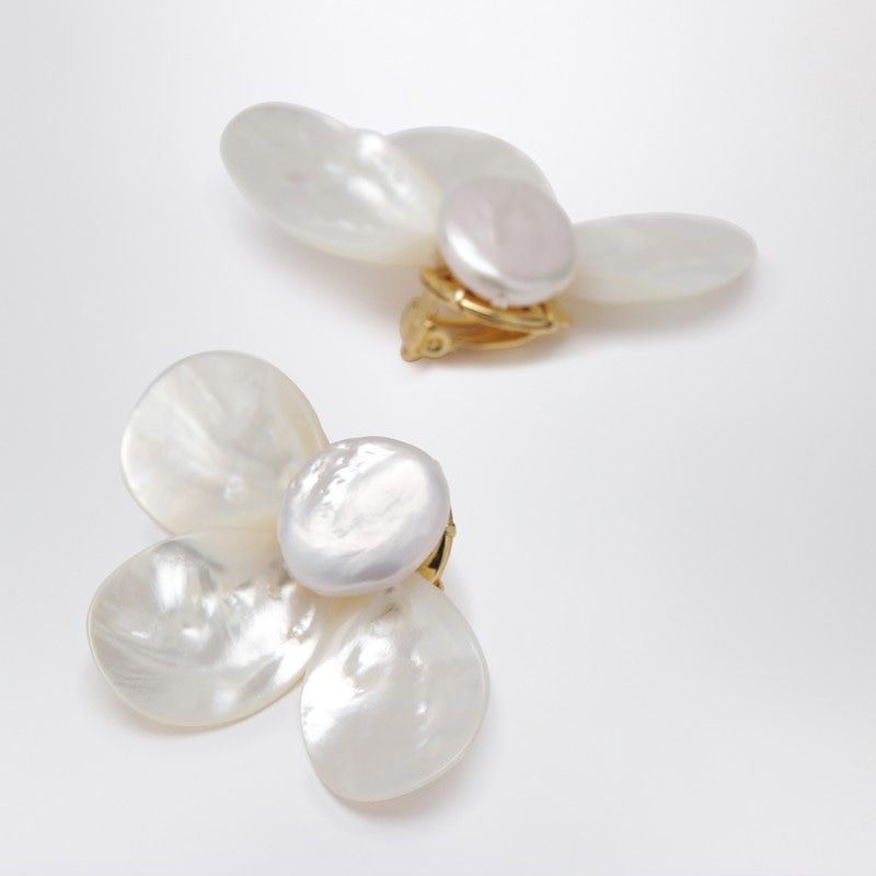ELIOU Petal-Shaped Clip-On Earrings