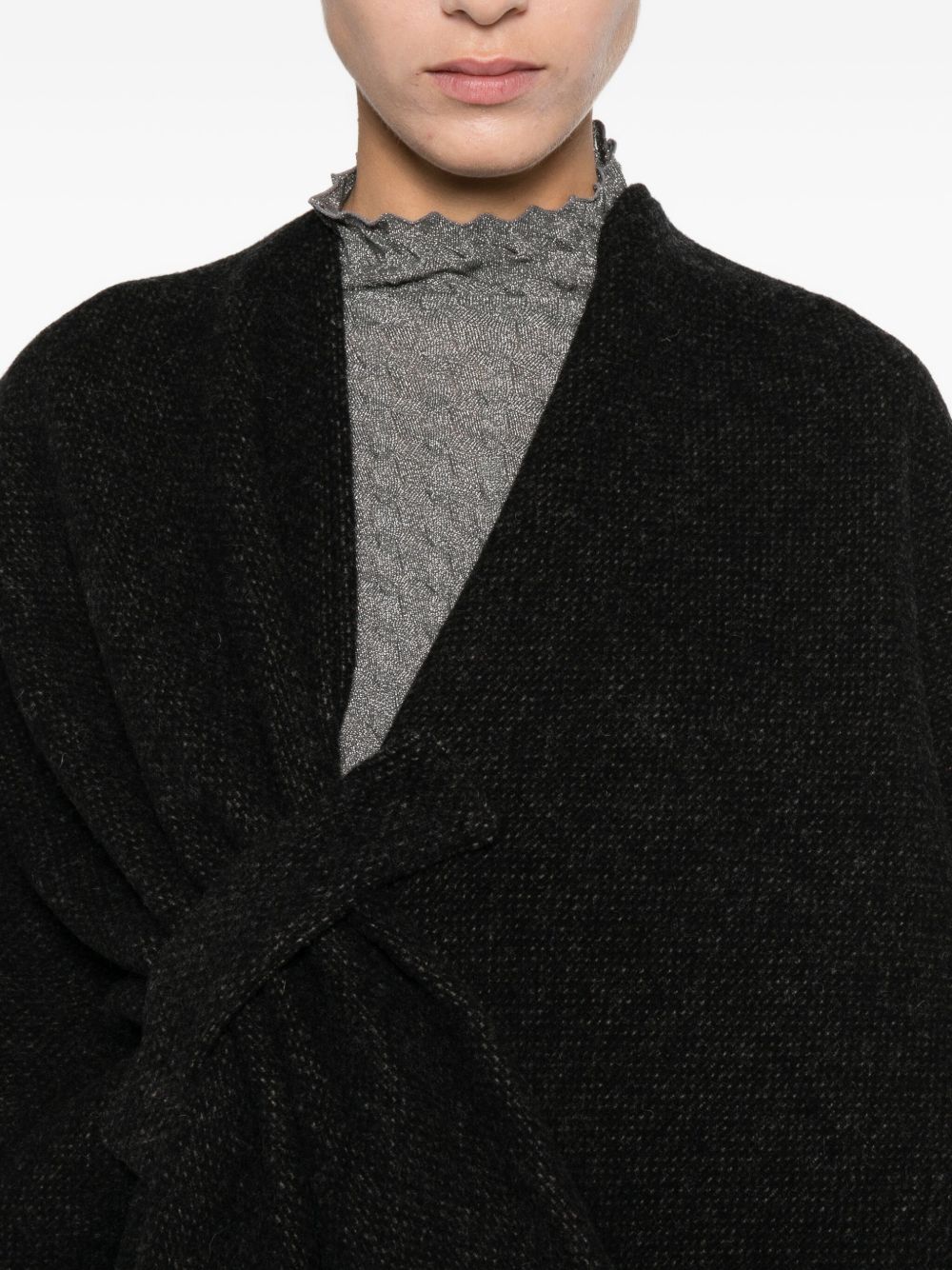 EMPORIO ARMANI Elegant Wool Cape for Women - FW25 Collection