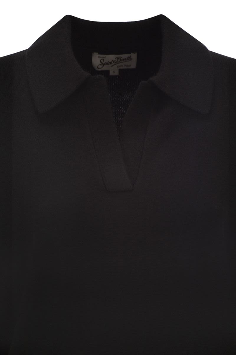 MC2 SAINT BARTH Classic V-Neck Polo Jumper