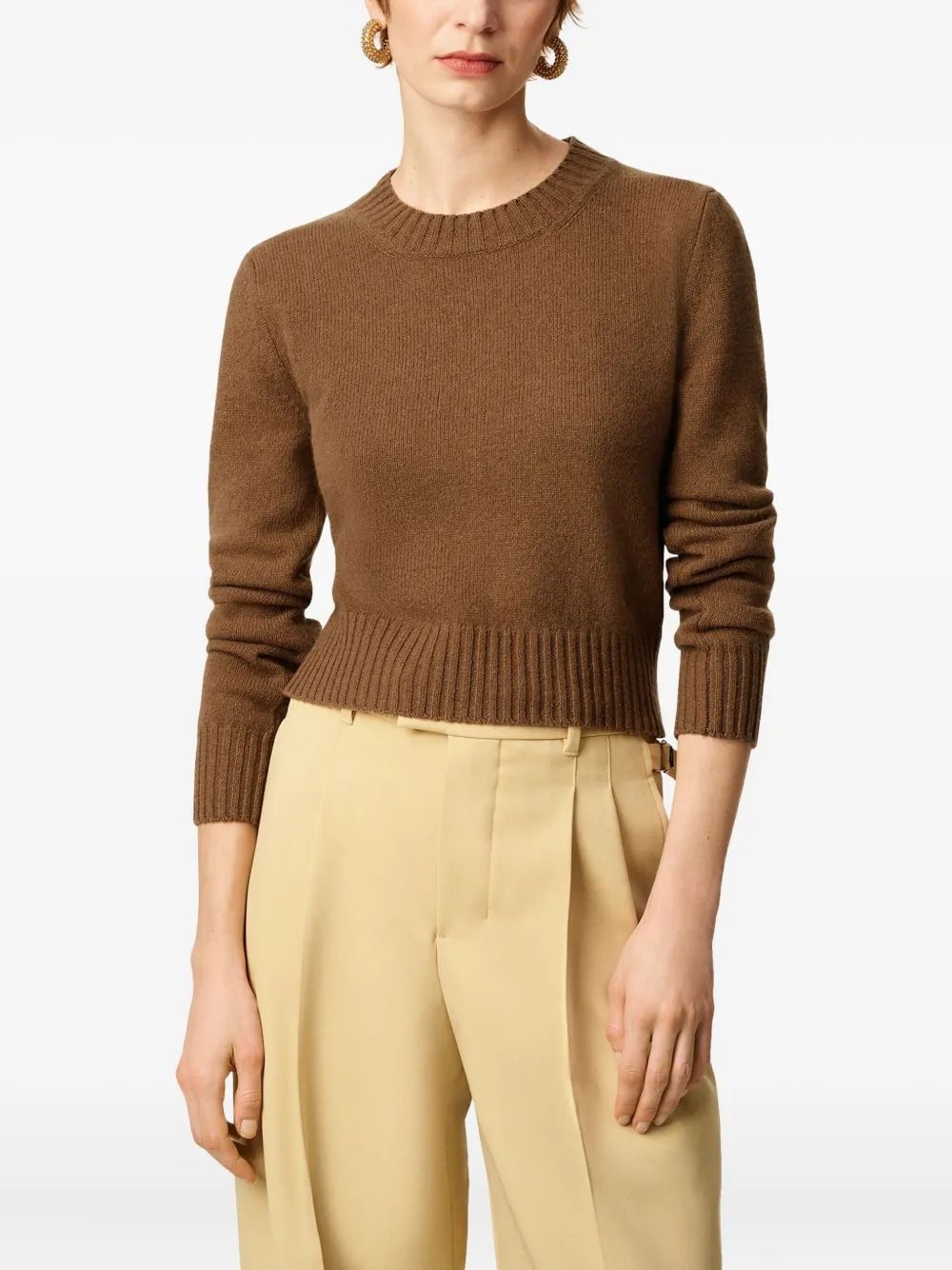 AMI PARIS Classic Crew Neck Cashmere Knit Sweater