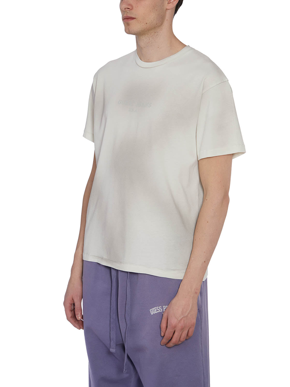 GUESS Classic Crew Neck T-Shirt - Medium