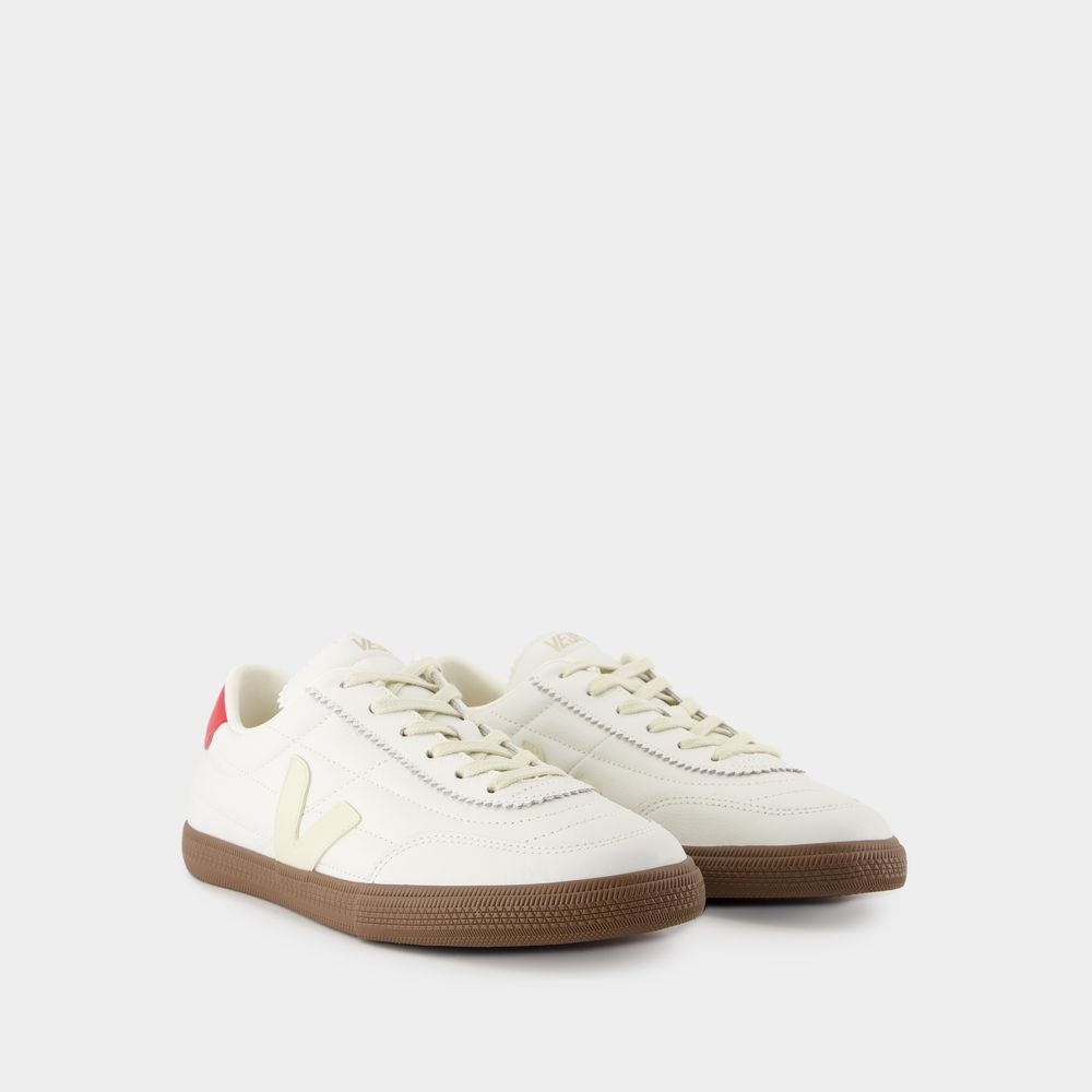 VEJA Modern Unisex Sneaker