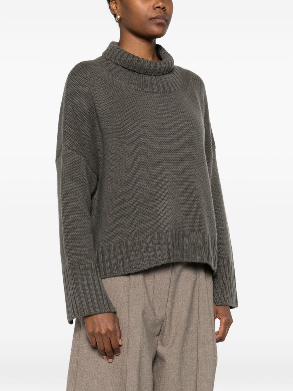 SOFT GOAT Cozy Cashmere Roll Neck Jumper with Ribbed Details