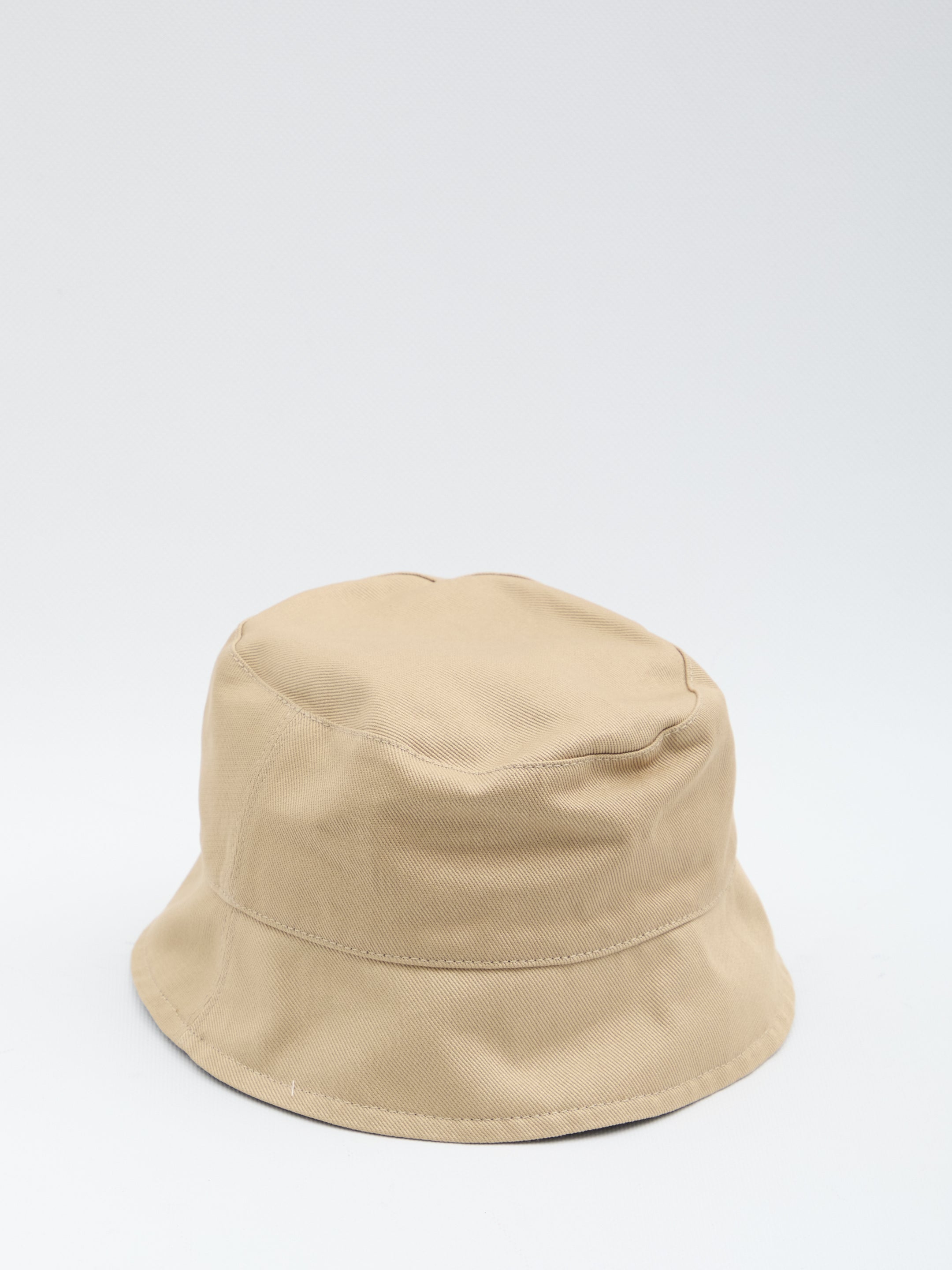 FENDI Bucket Hat with Leather Logo Patch - Uni Size