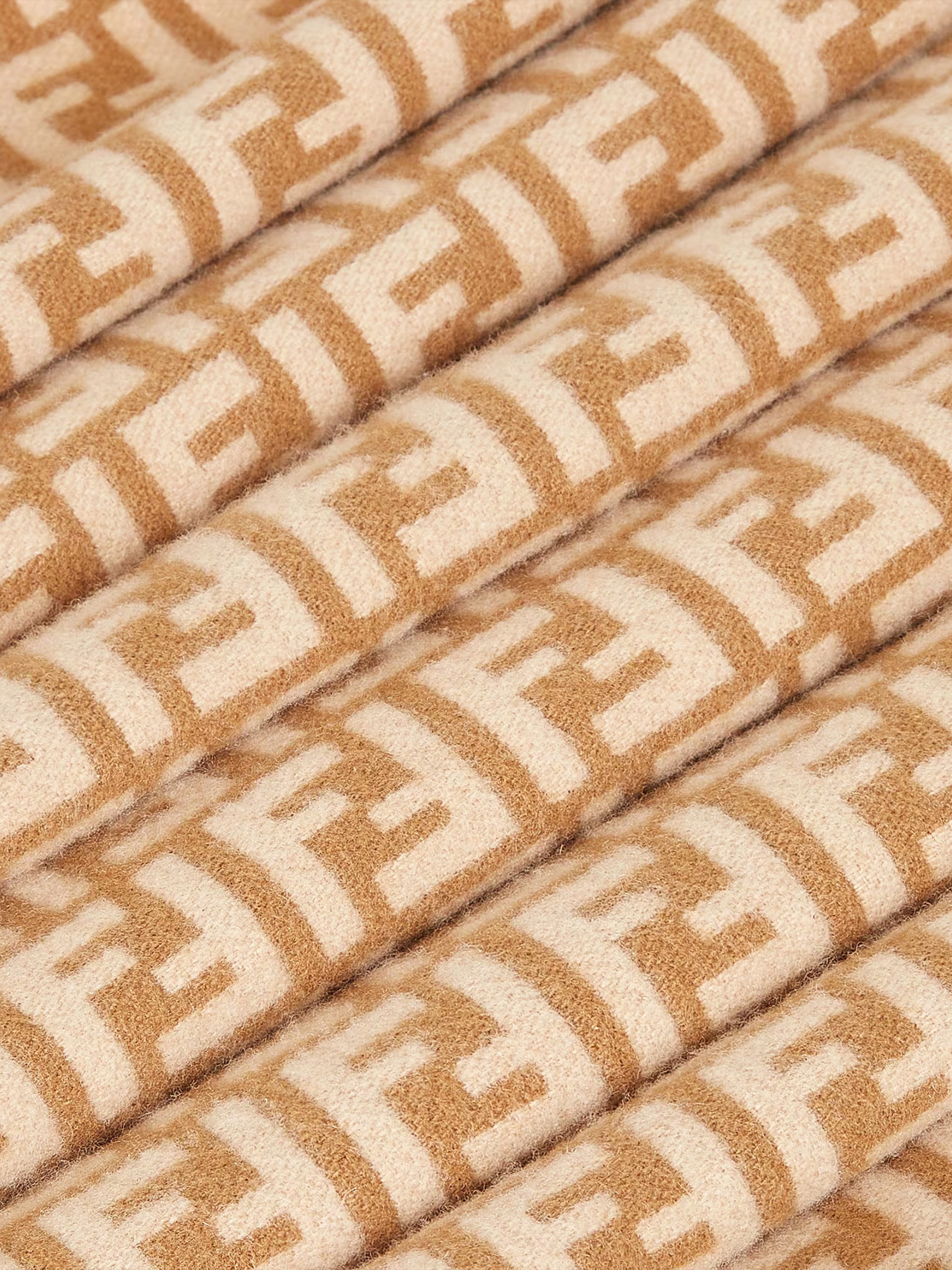 FENDI Wool and Cashmere FF Scarf - 190 x 30 CM