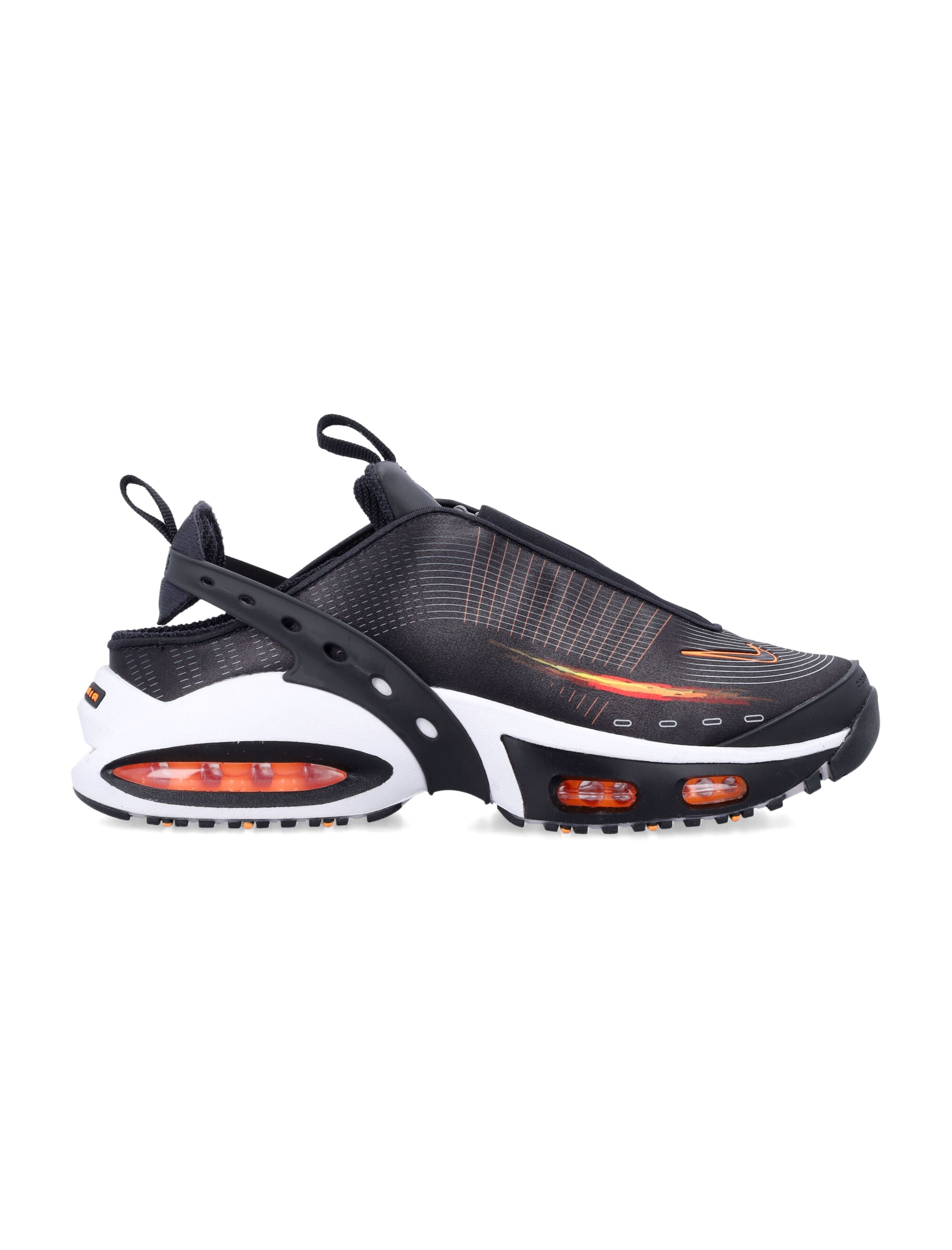 NIKE Air Max Craze Women's Low Top Sneaker