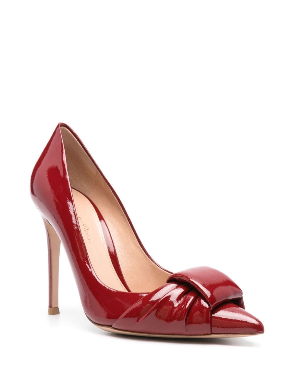 GIANVITO ROSSI Chic Nighttime Pump