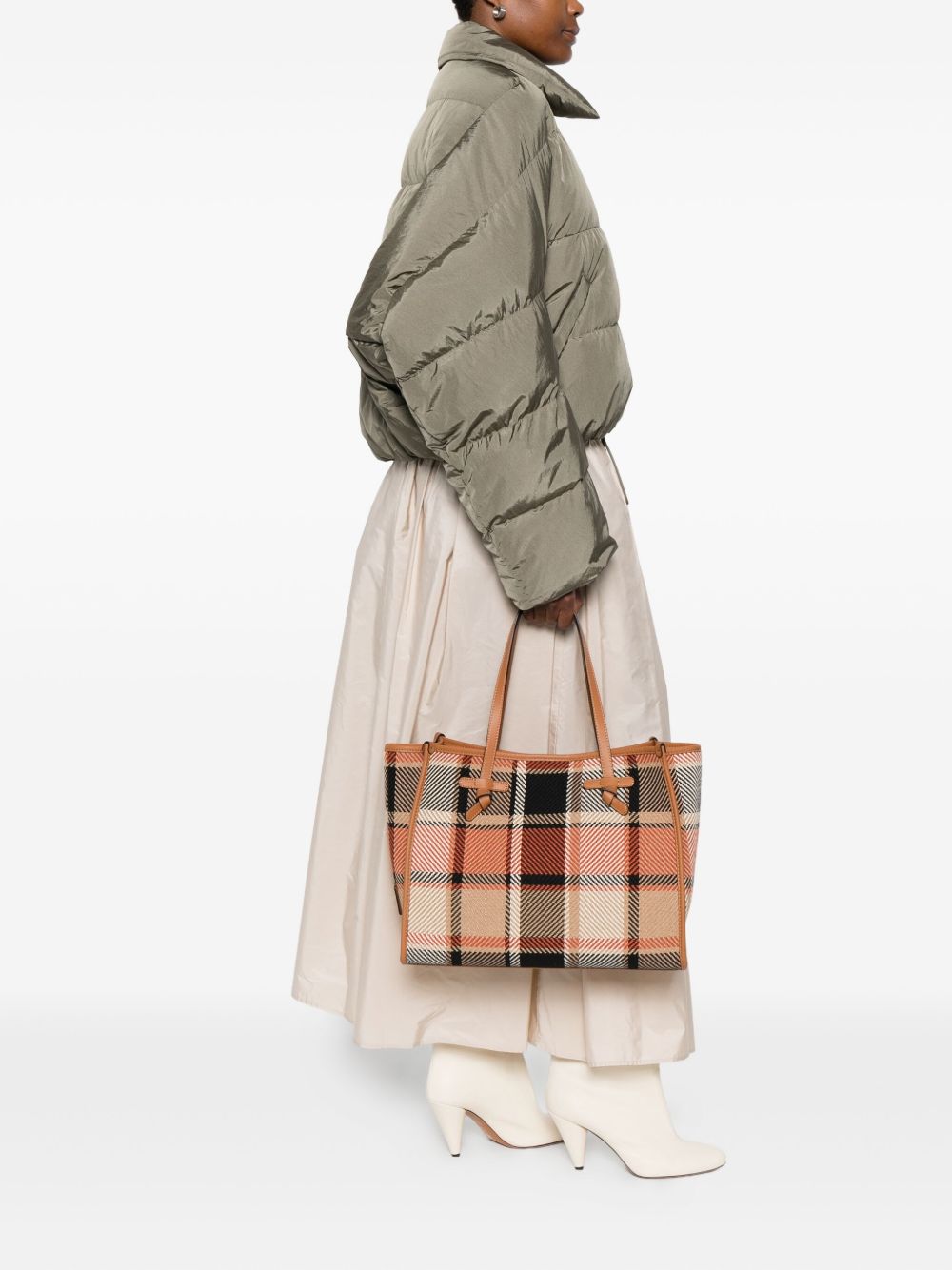 GIANNI CHIARINI Vibrant Shopper Handbag