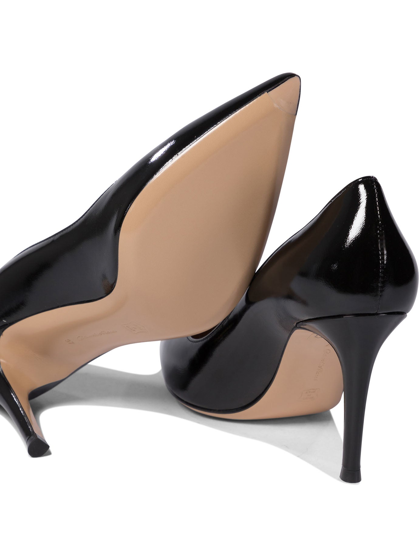 GIANVITO ROSSI Elegant 85 Pumps