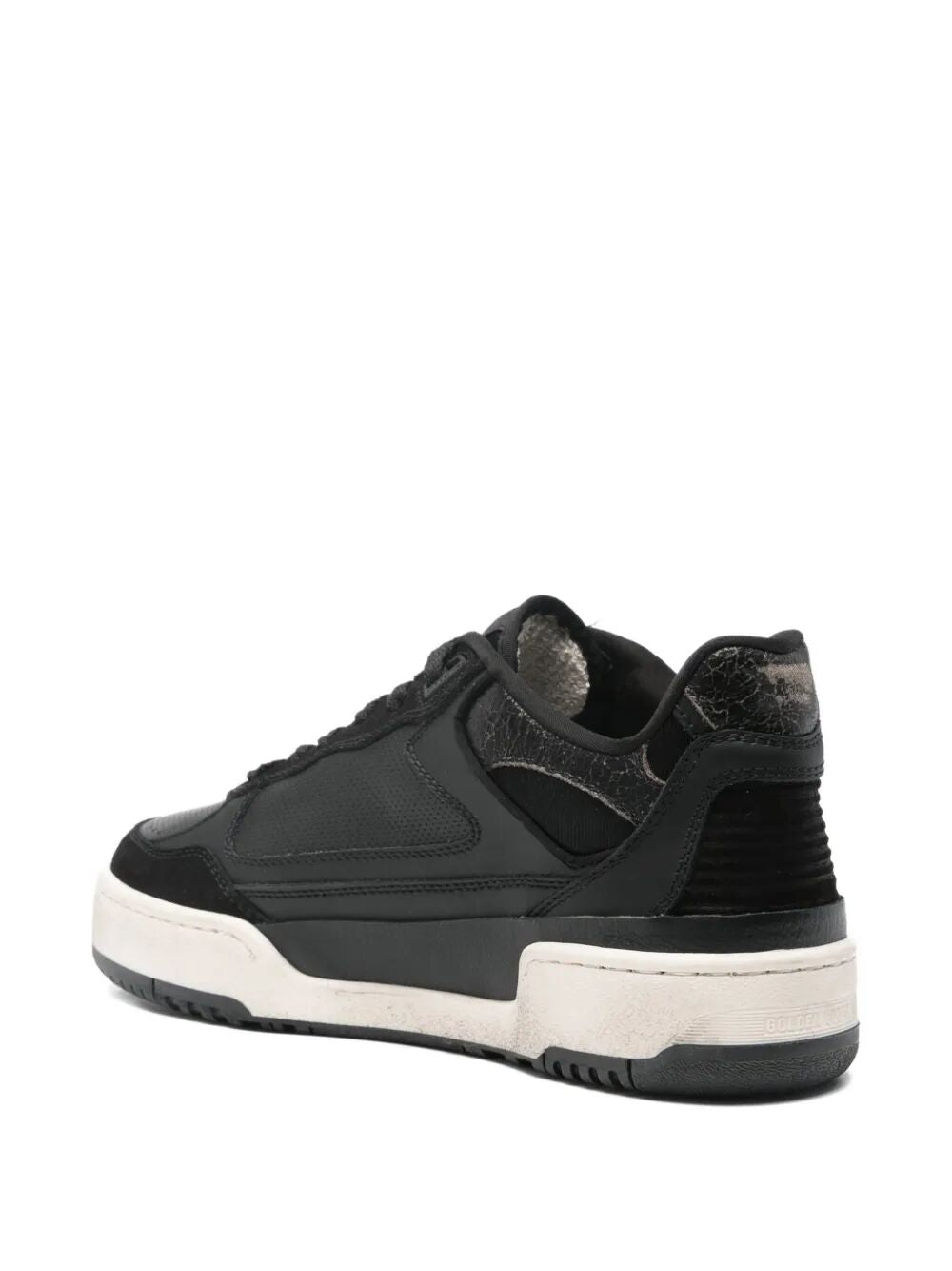 GOLDEN GOOSE Star-Patch Low-Top Sneakers