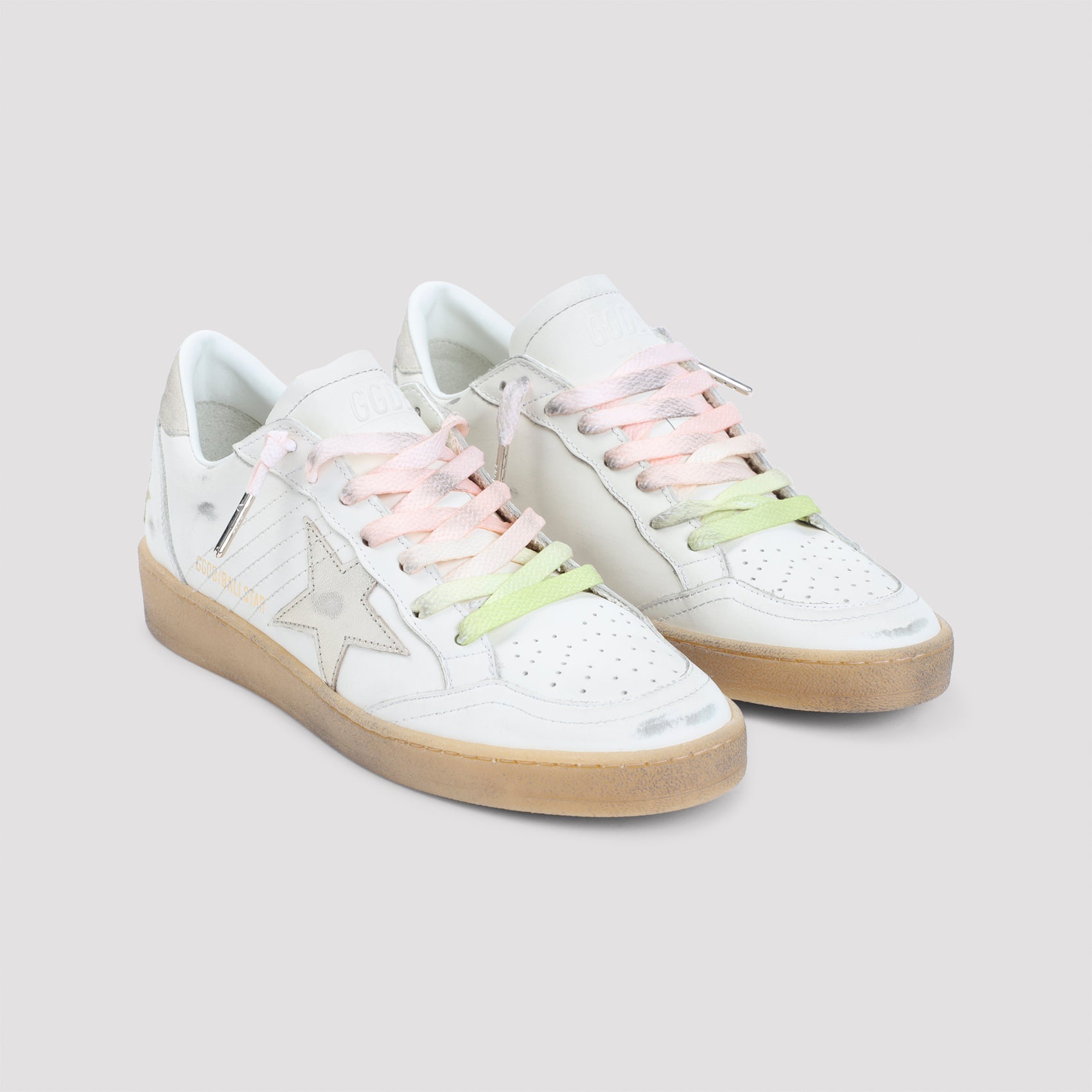 GOLDEN GOOSE Women’s Ballstar Sneakers - Style and Comfort