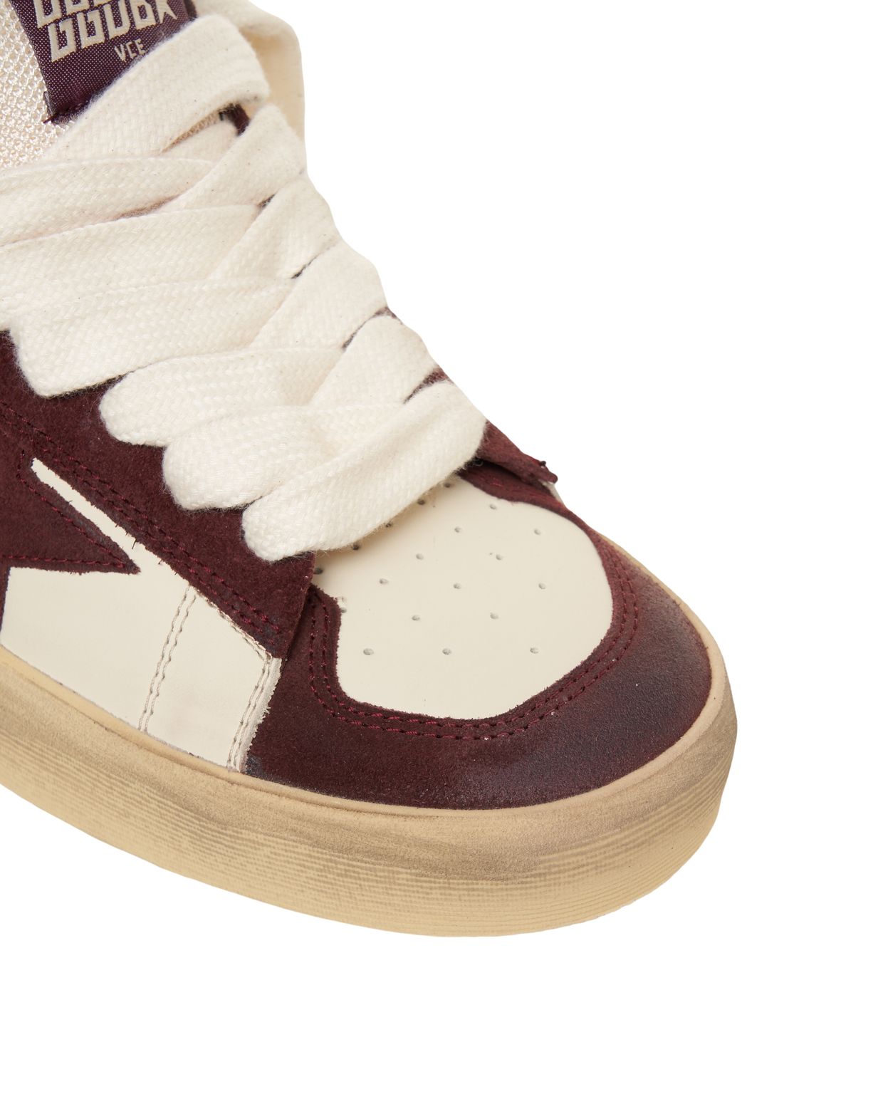 GOLDEN GOOSE Worn-Look Women's Sneakers with Distinctive Star Appliqué