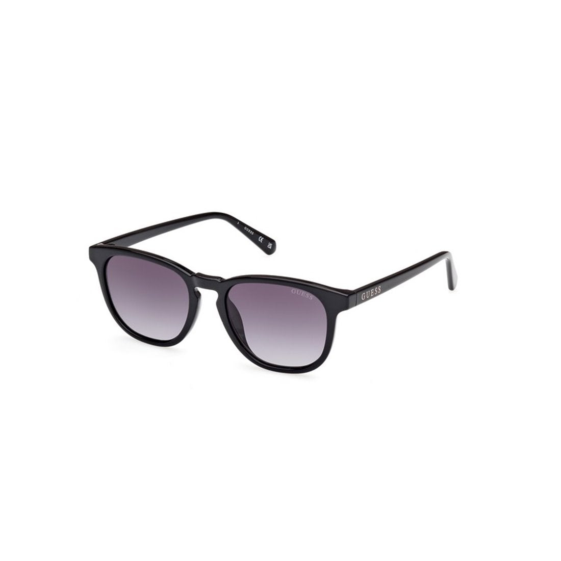 GUESS Stylish Men's Sunglasses with Gradient Lenses