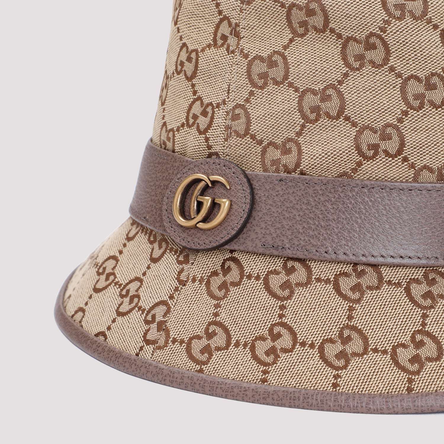 GUCCI Bucket Hat with Leather Details and Logo