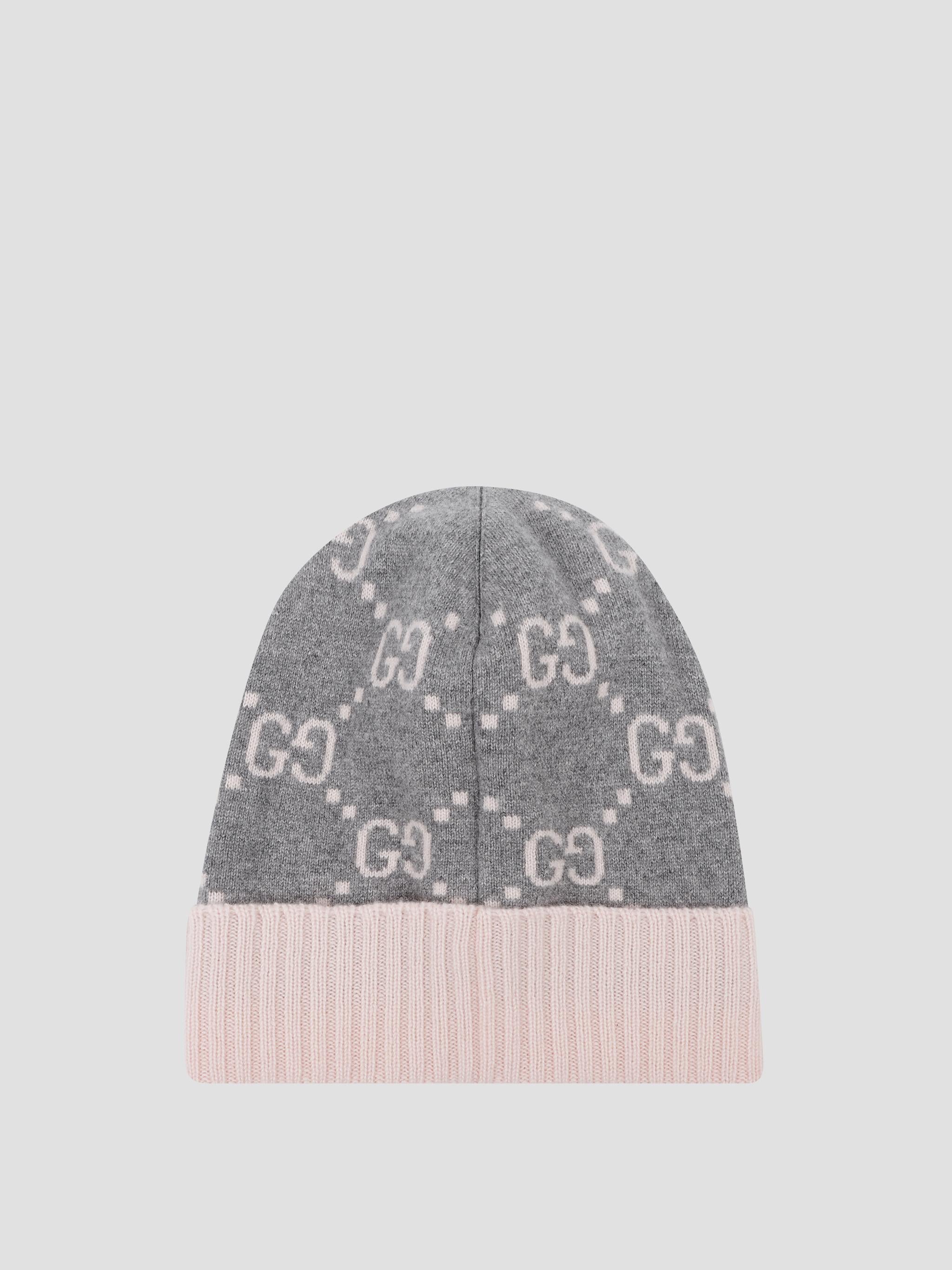 GUCCI Elegant Wool Hat for Women