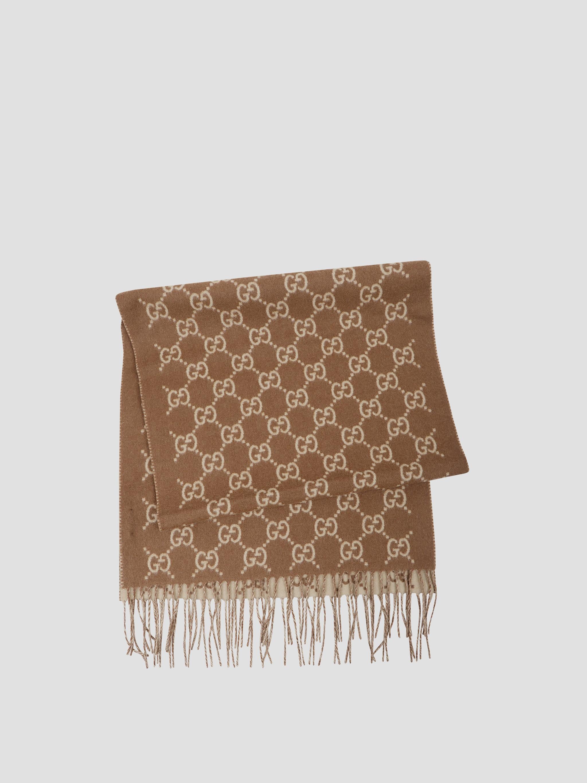 GUCCI Wool Scarf for Women - Fall Winter Collection