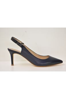 GUESS Elegant Flat Laced Shoes for Women