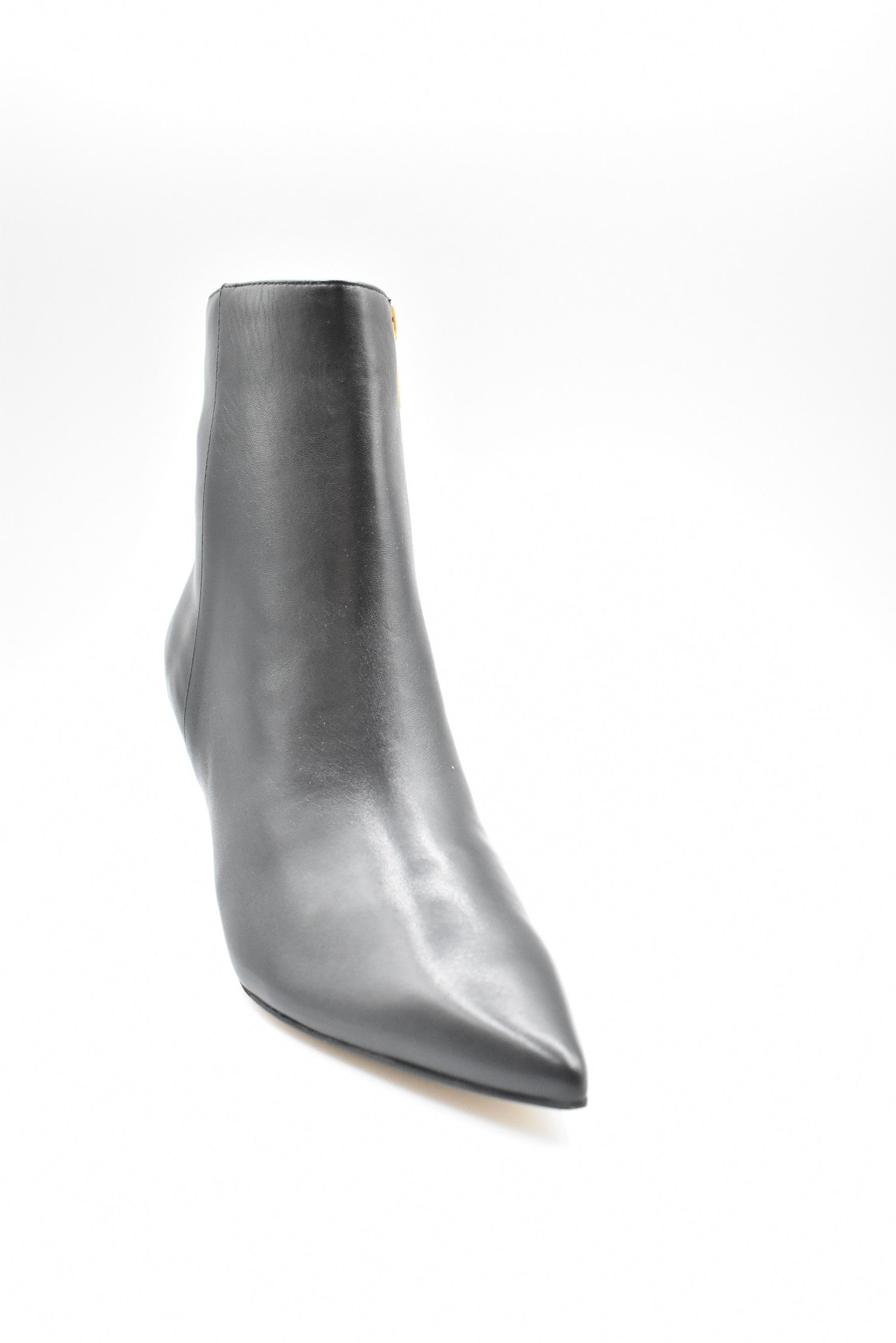 GUESS Elegance Flat Shoes for Women - FW25 Collection