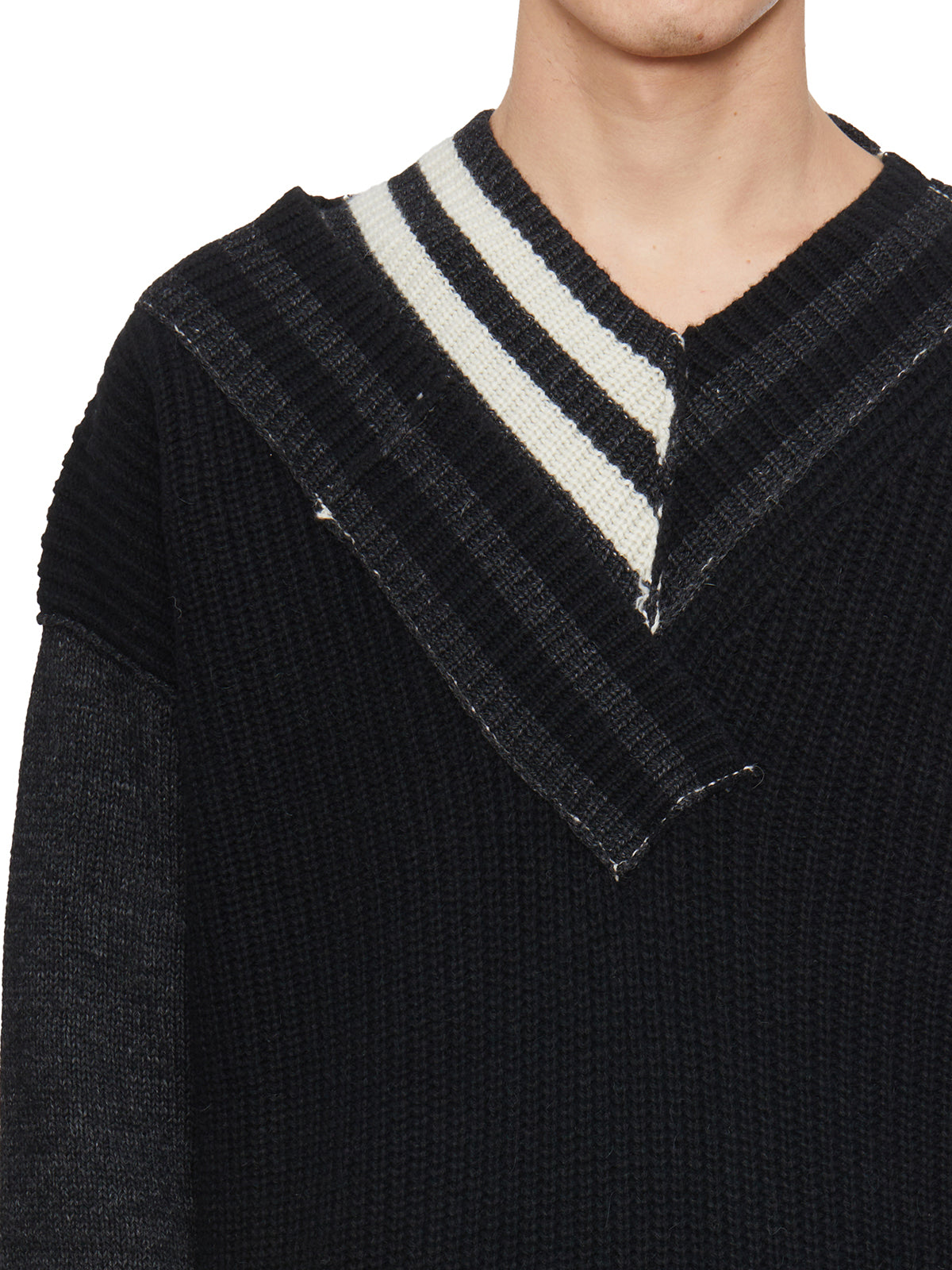 ISABEL BENENATO V-Neck Alpaca Sweater - Size M