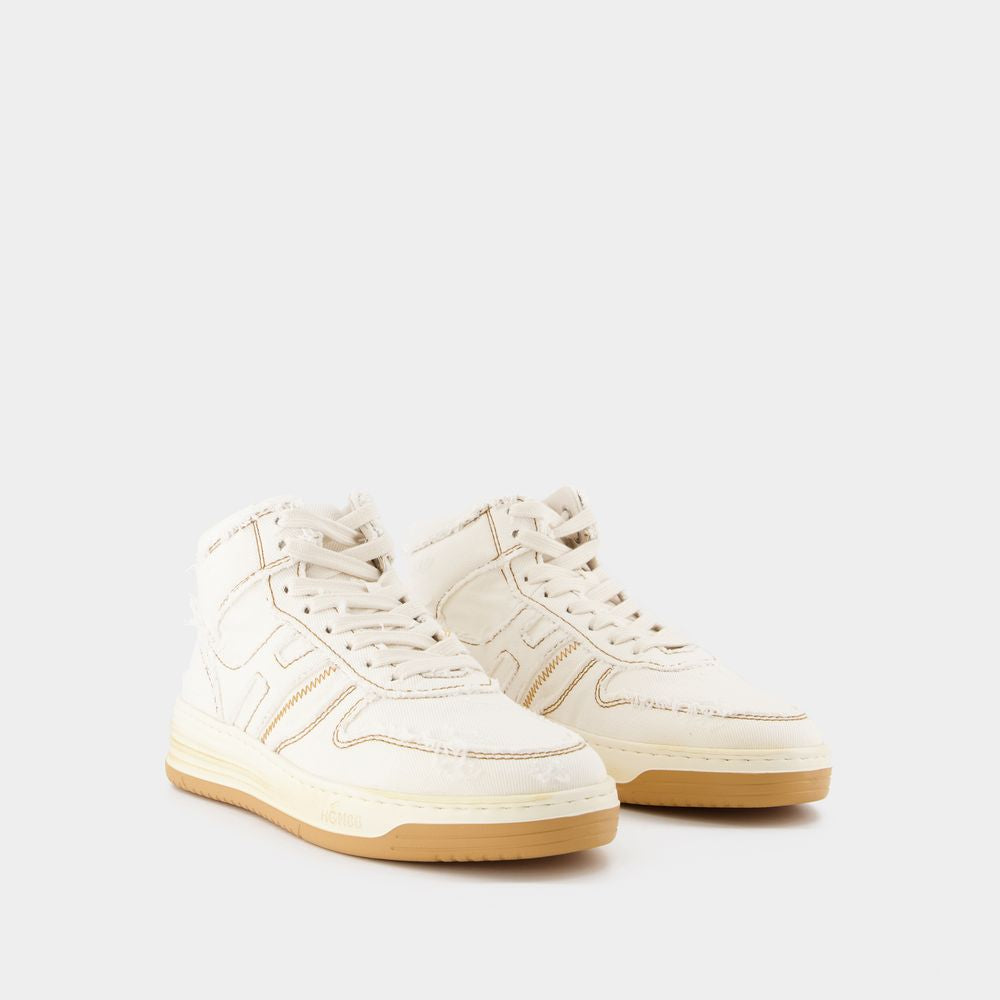 HOGAN Elegant Sneaker for Women - SS23 Collection