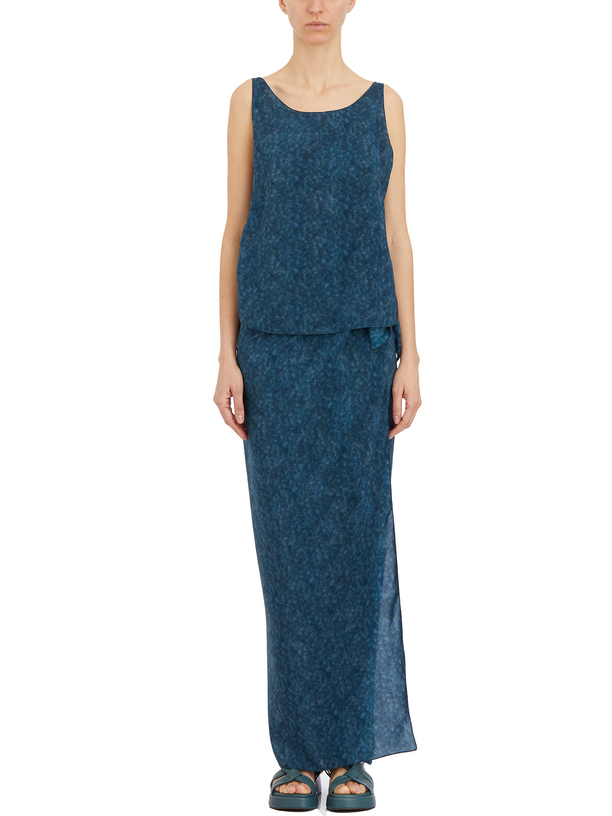 CORTANA Sleeveless Silk Suit with Side Tie - Size 36