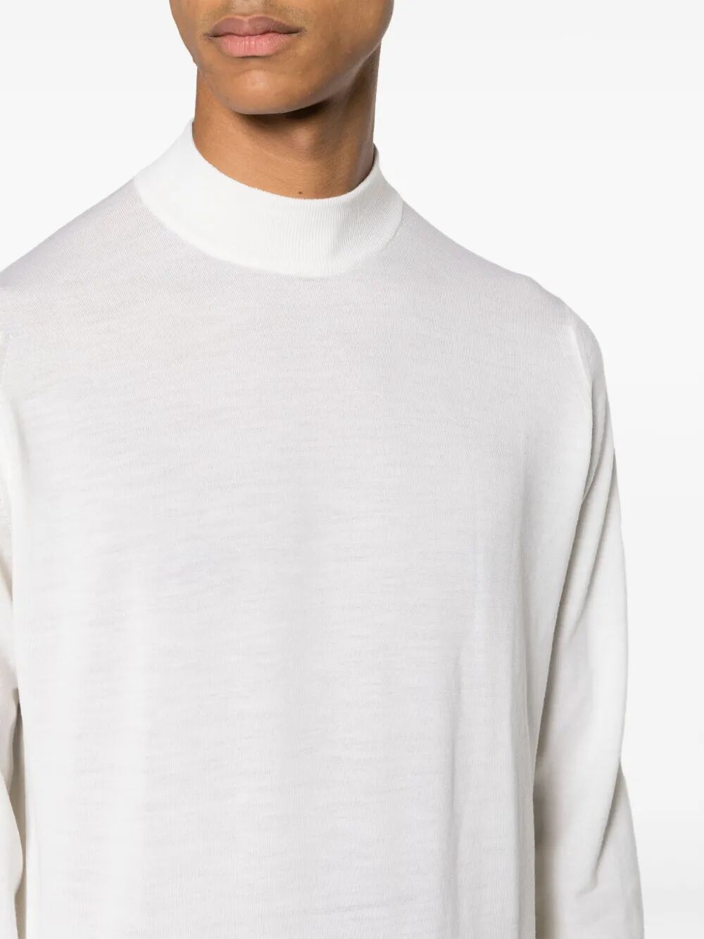 JOHN SMEDLEY Men's Mock Neck Sweater