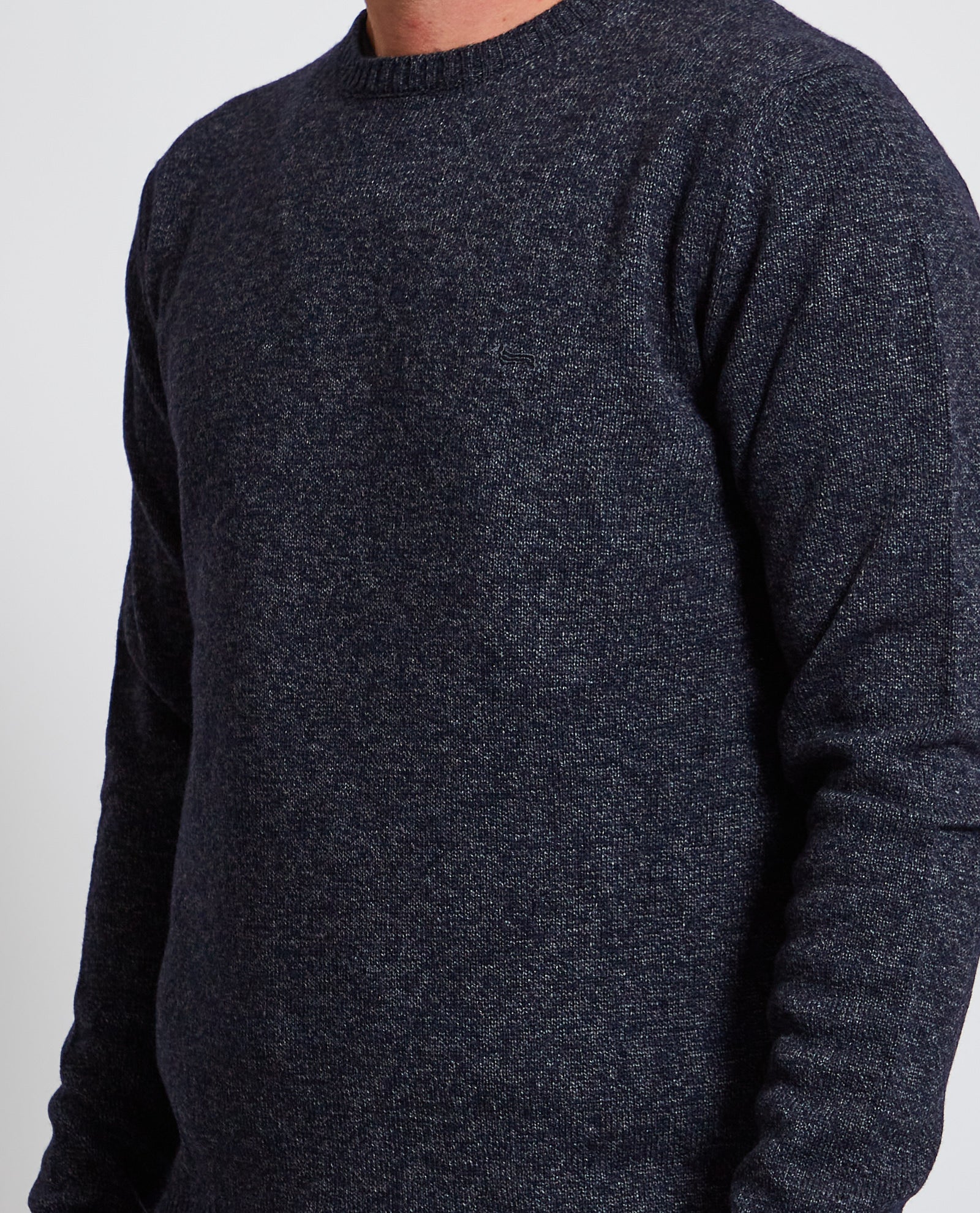 HARMONT & BLAINE Classic Sweater with Iconic Embroidered Design