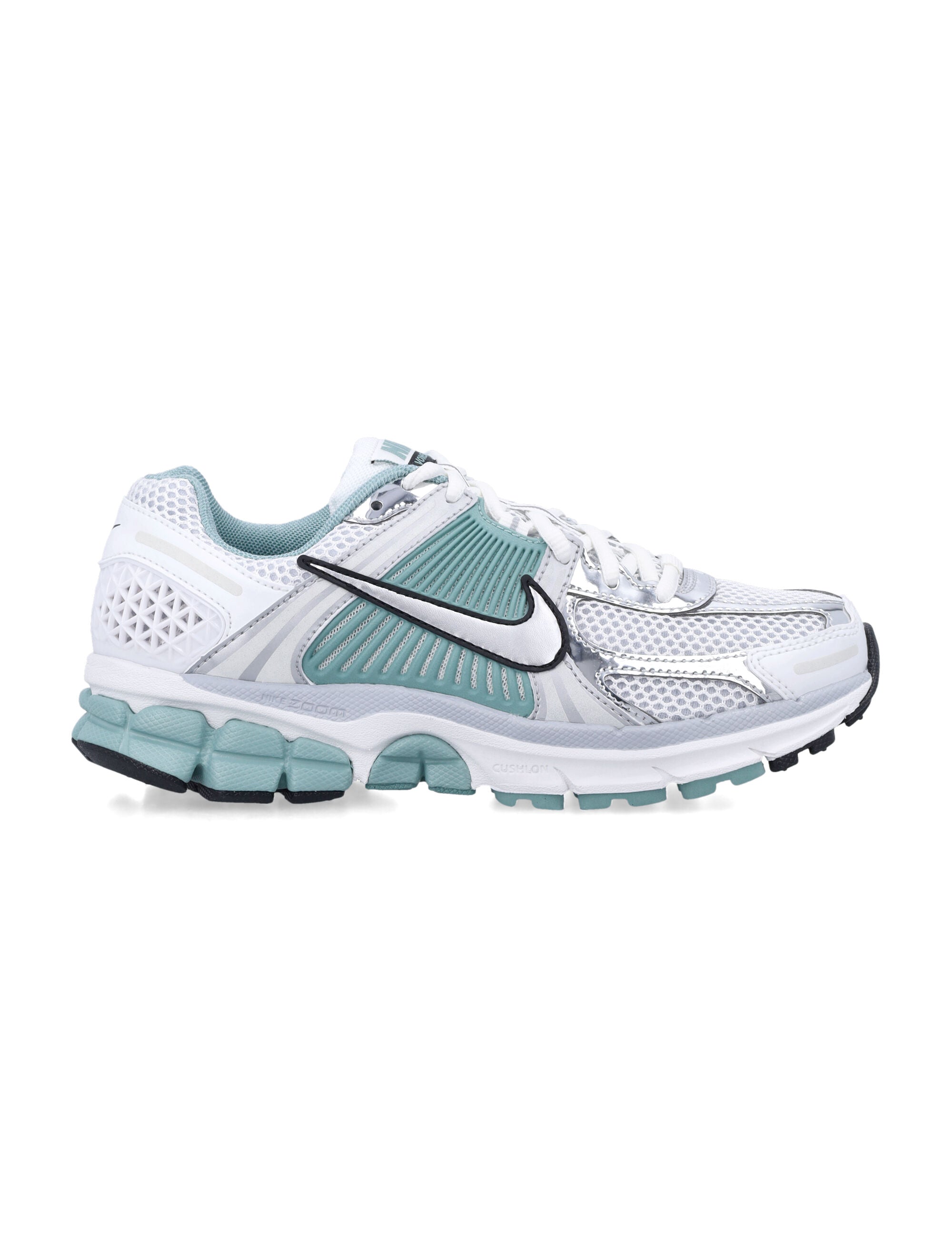 NIKE Women's Zoom Vomero 5 Sneaker