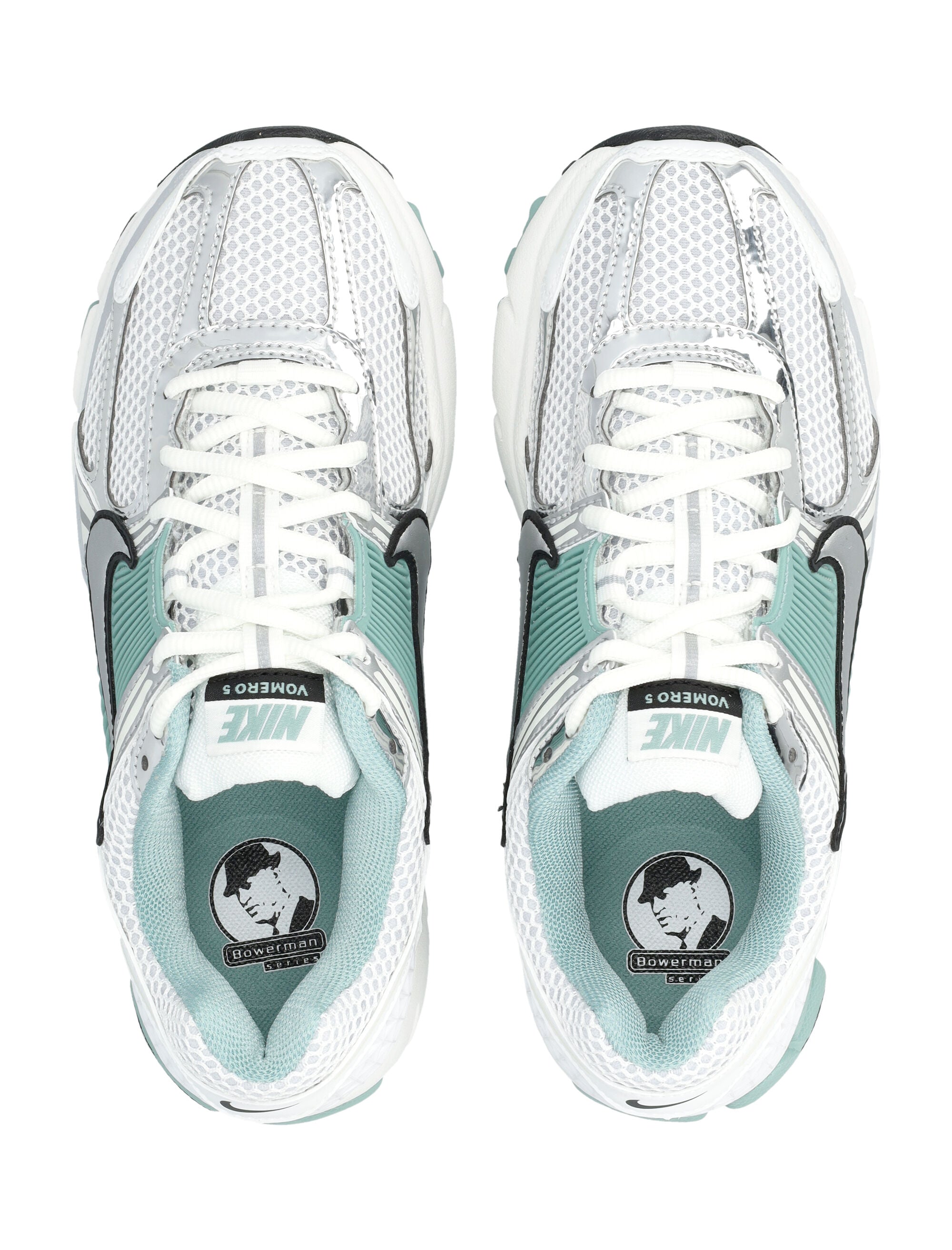 NIKE Women's Zoom Vomero 5 Sneaker