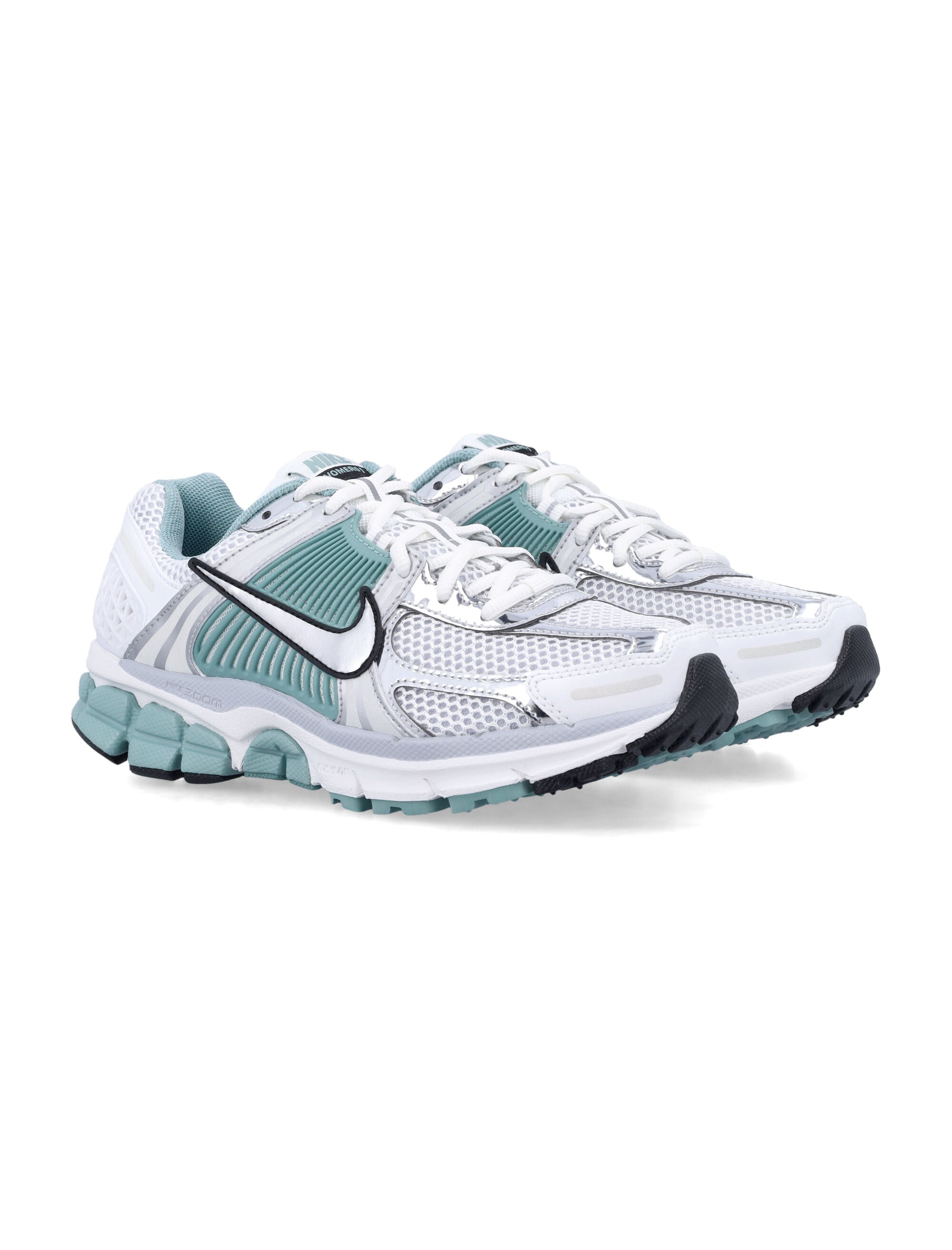 NIKE Women's Zoom Vomero 5 Sneaker