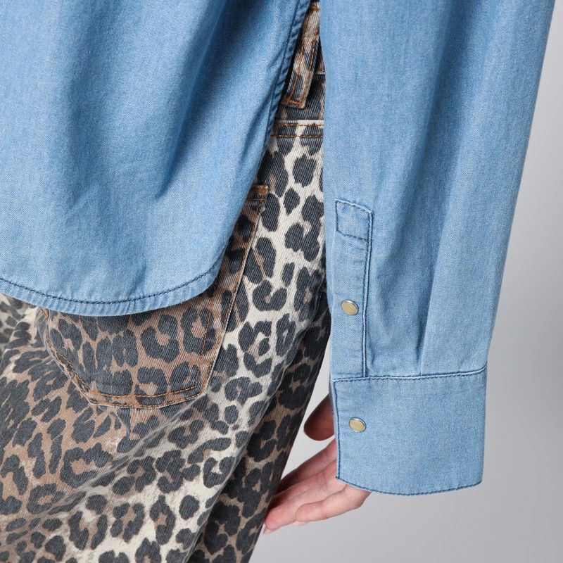 HALFBOY Women's Lightweight Denim Shirt with Asymmetric Hem