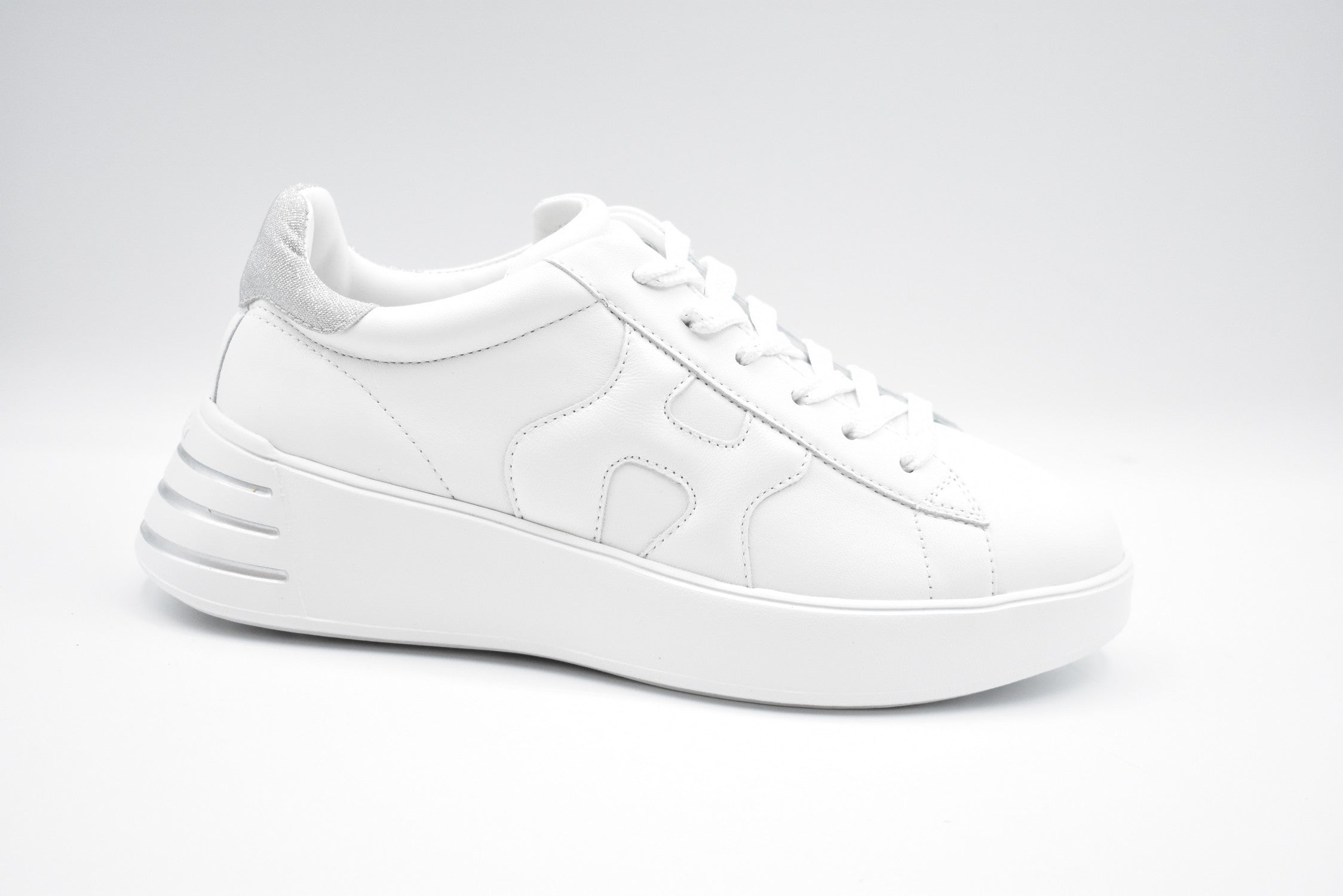 HOGAN Stylish Laced Flat Shoes