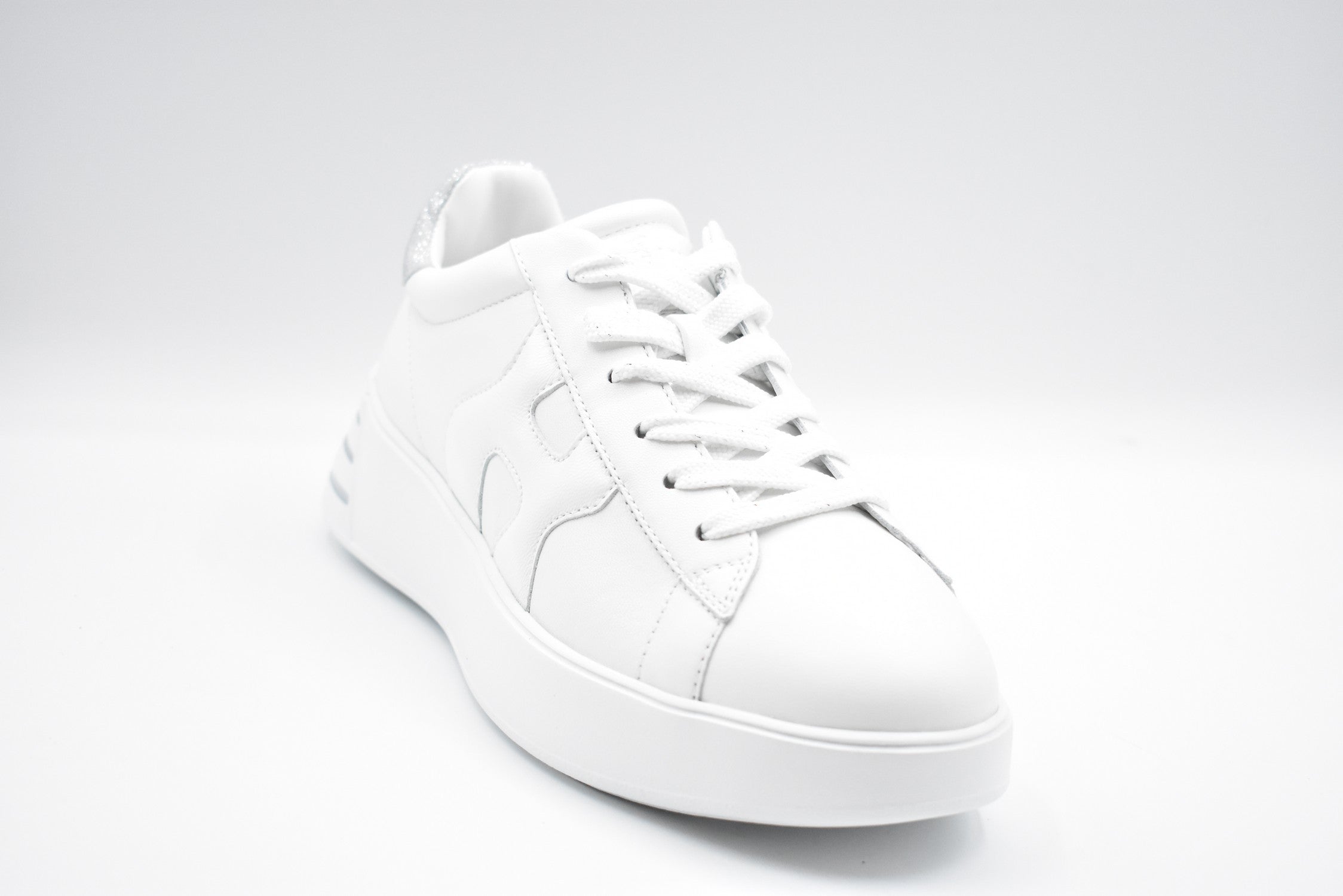 HOGAN Stylish Laced Flat Shoes