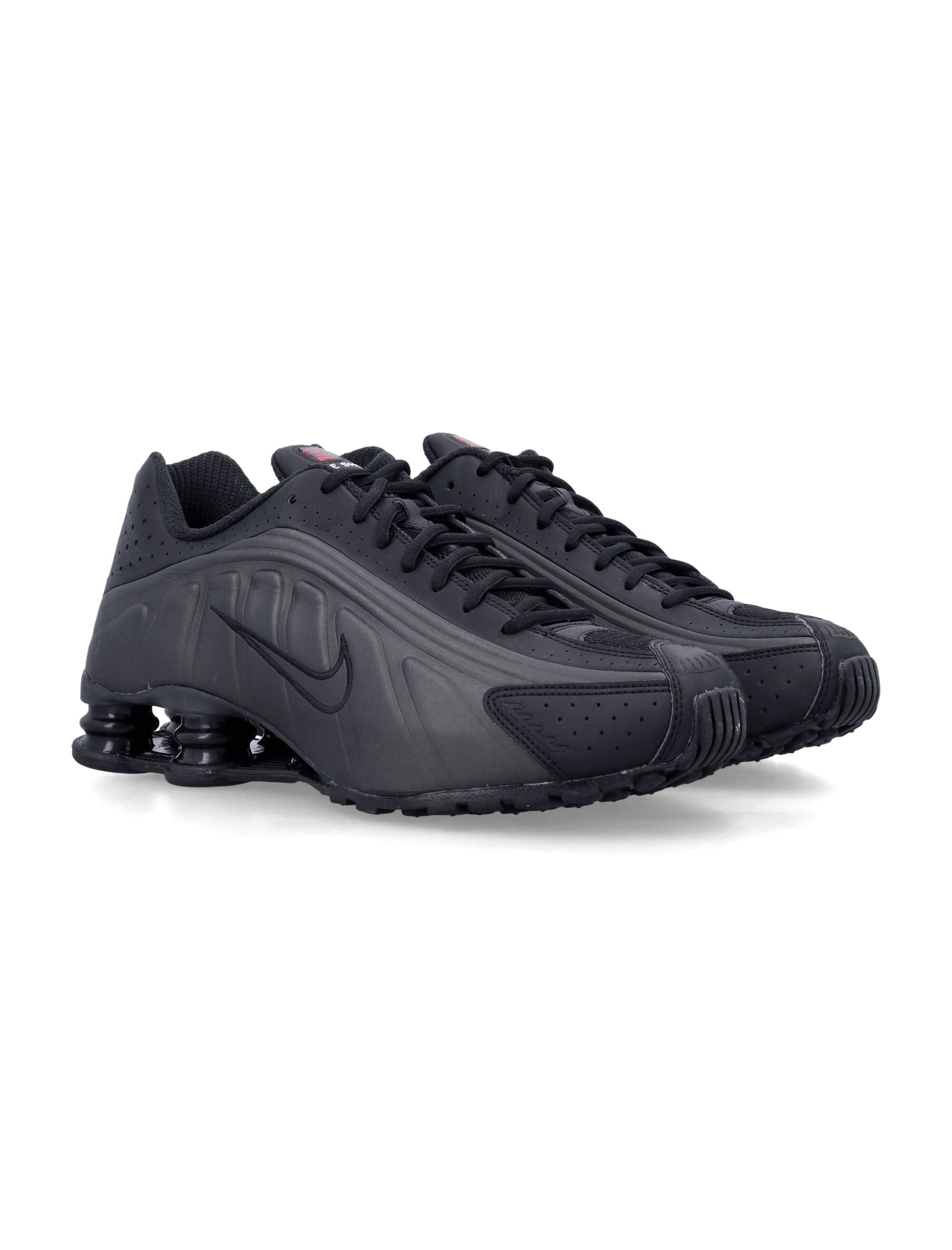 NIKE Dynamic Shox R4 Sneakers for Men