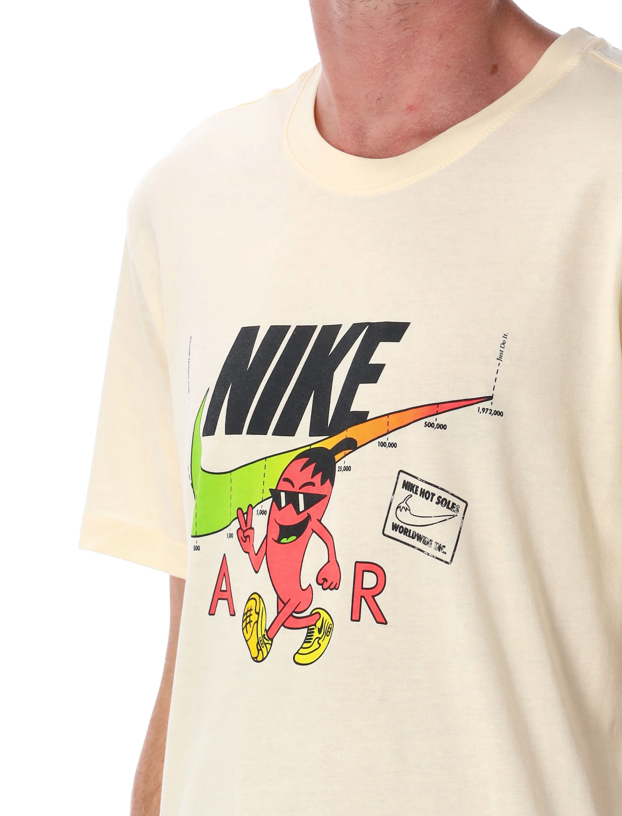 NIKE Graphic Short Sleeve Tee for Men