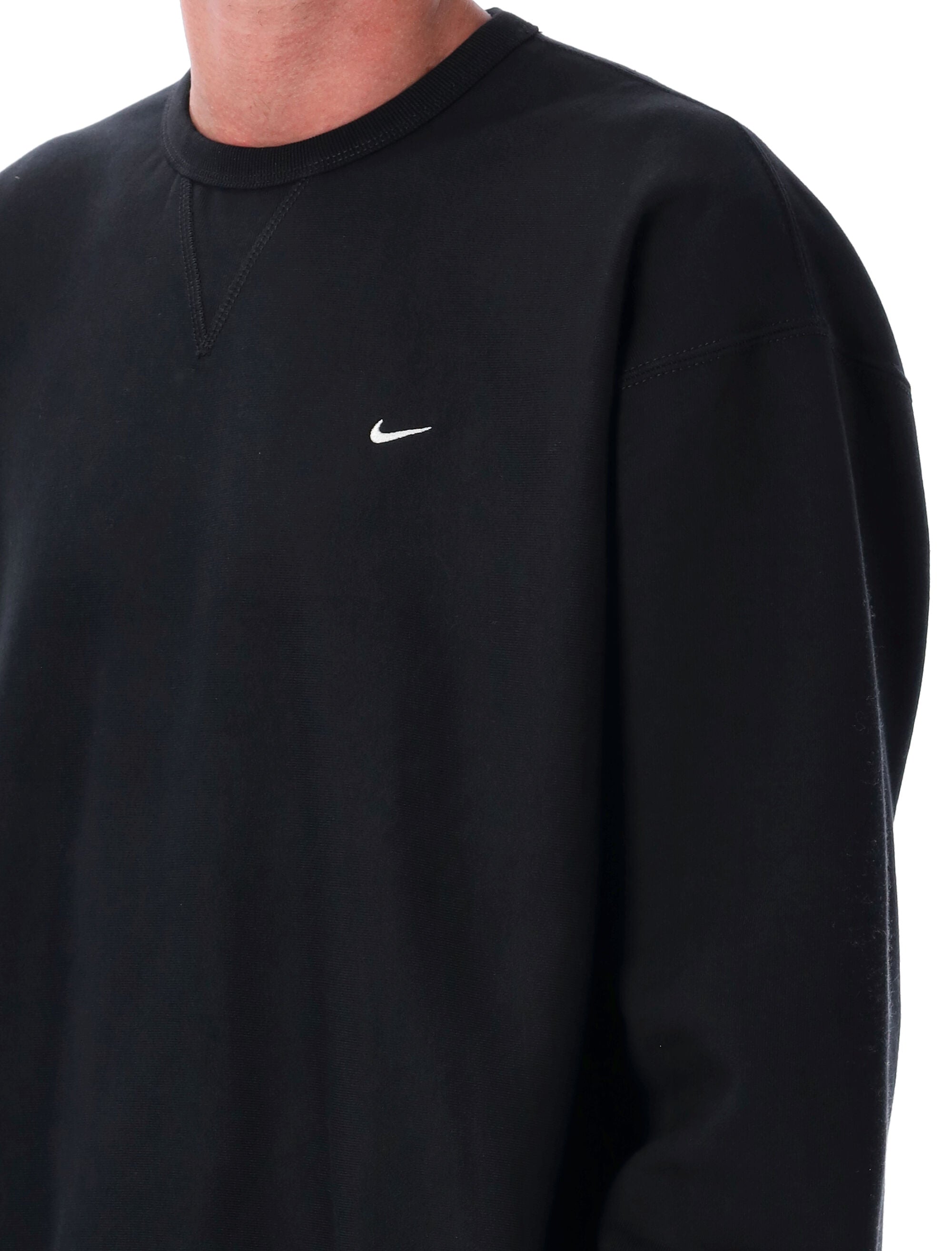 NIKE Men's Loose Fit Solo Swoosh Sweatshirt - Size L