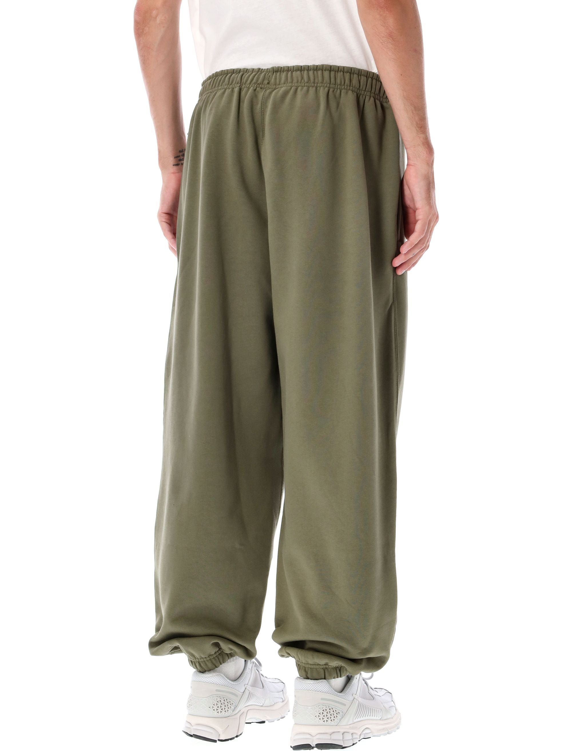 NIKE Men's Jogging Pants - Medium Size