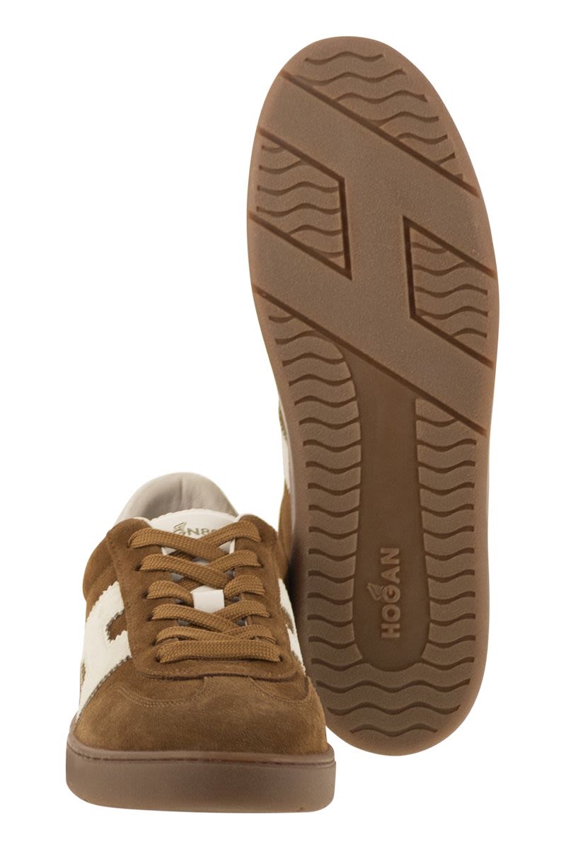 HOGAN Retro-Inspired Cool Sneakers for Men