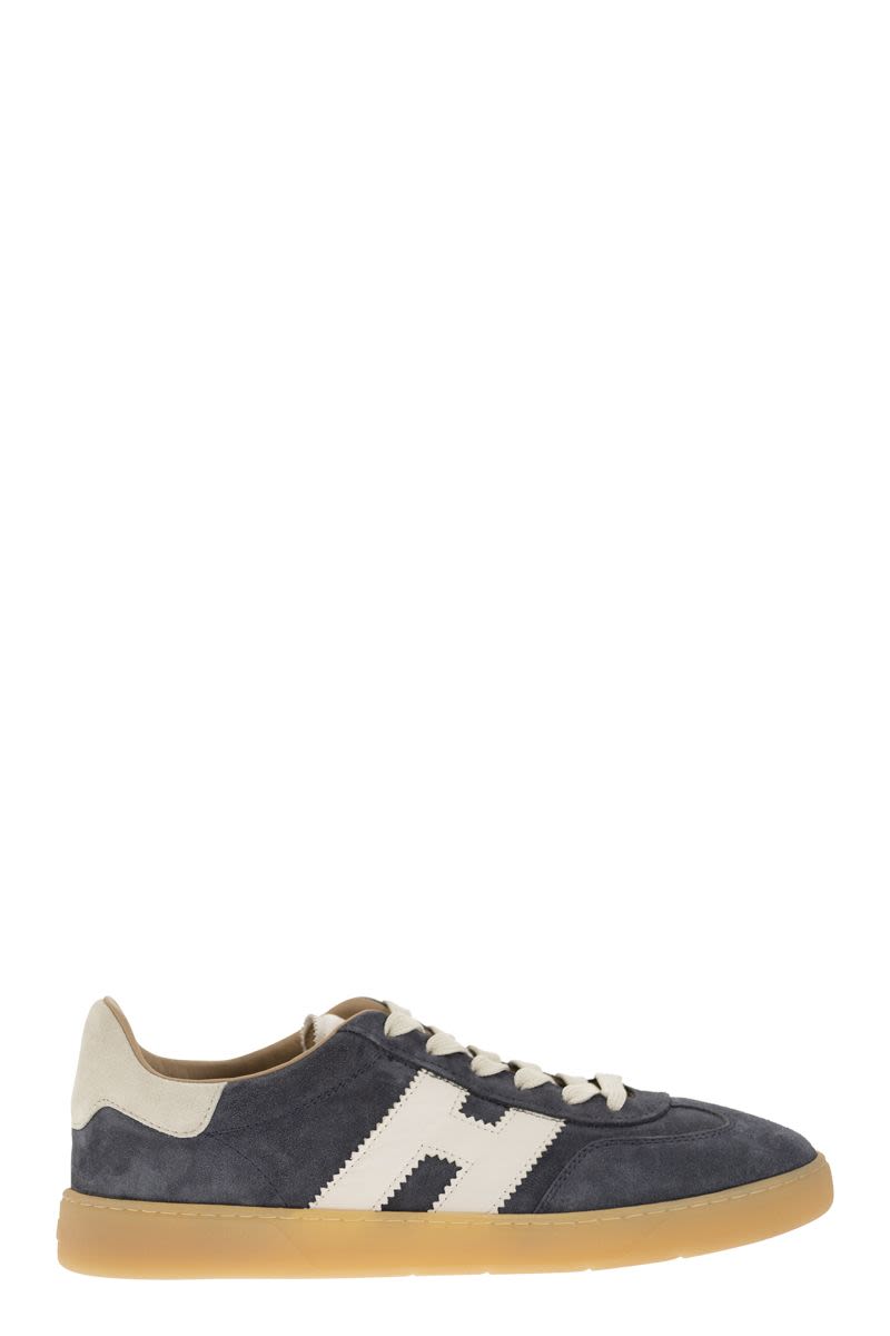 HOGAN Retro-Inspired Men’s Sneakers