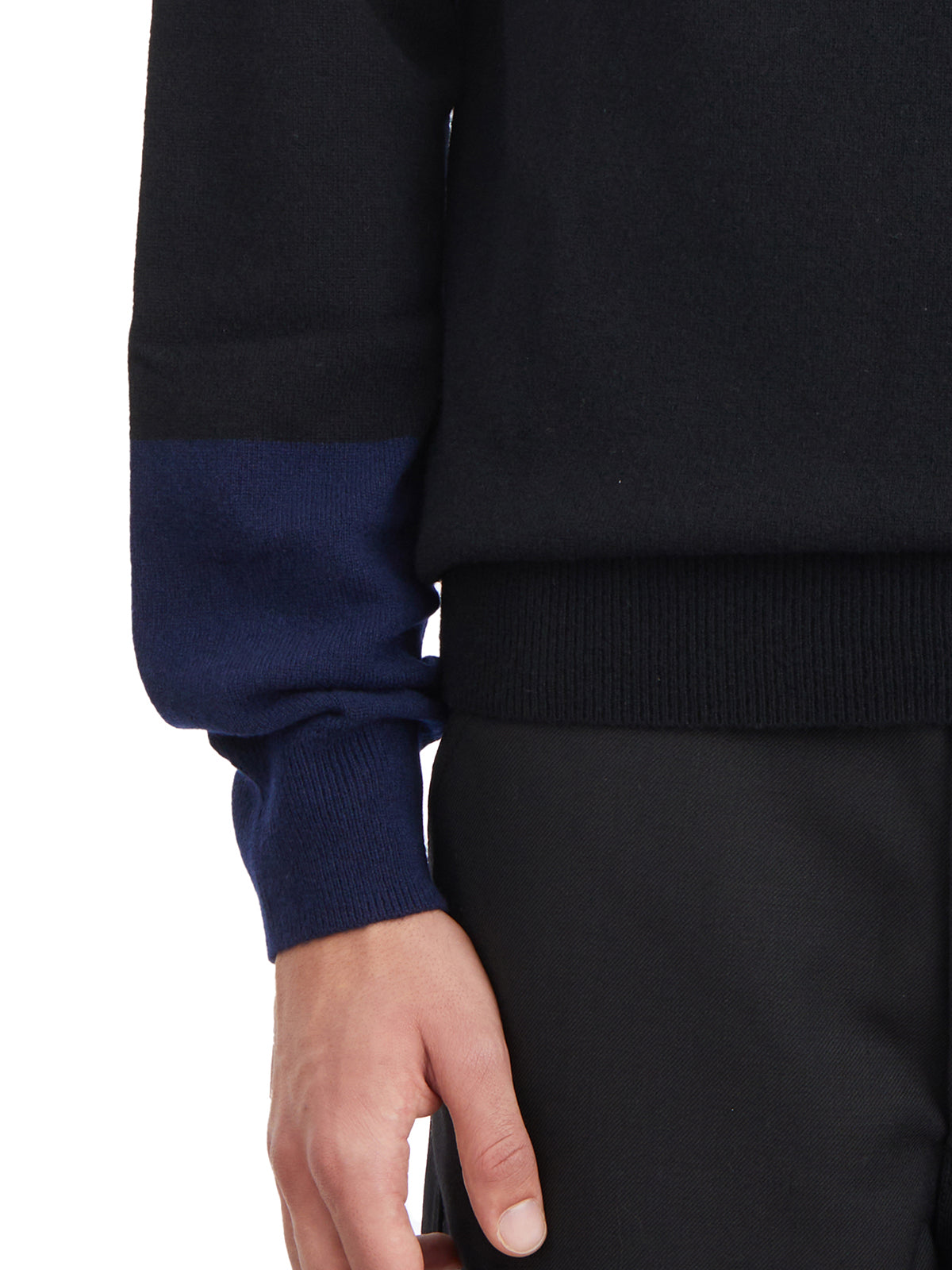 COMME DES GARÇONS SHIRT Men's V Neck Two-Tone Knit Sweater - Size L