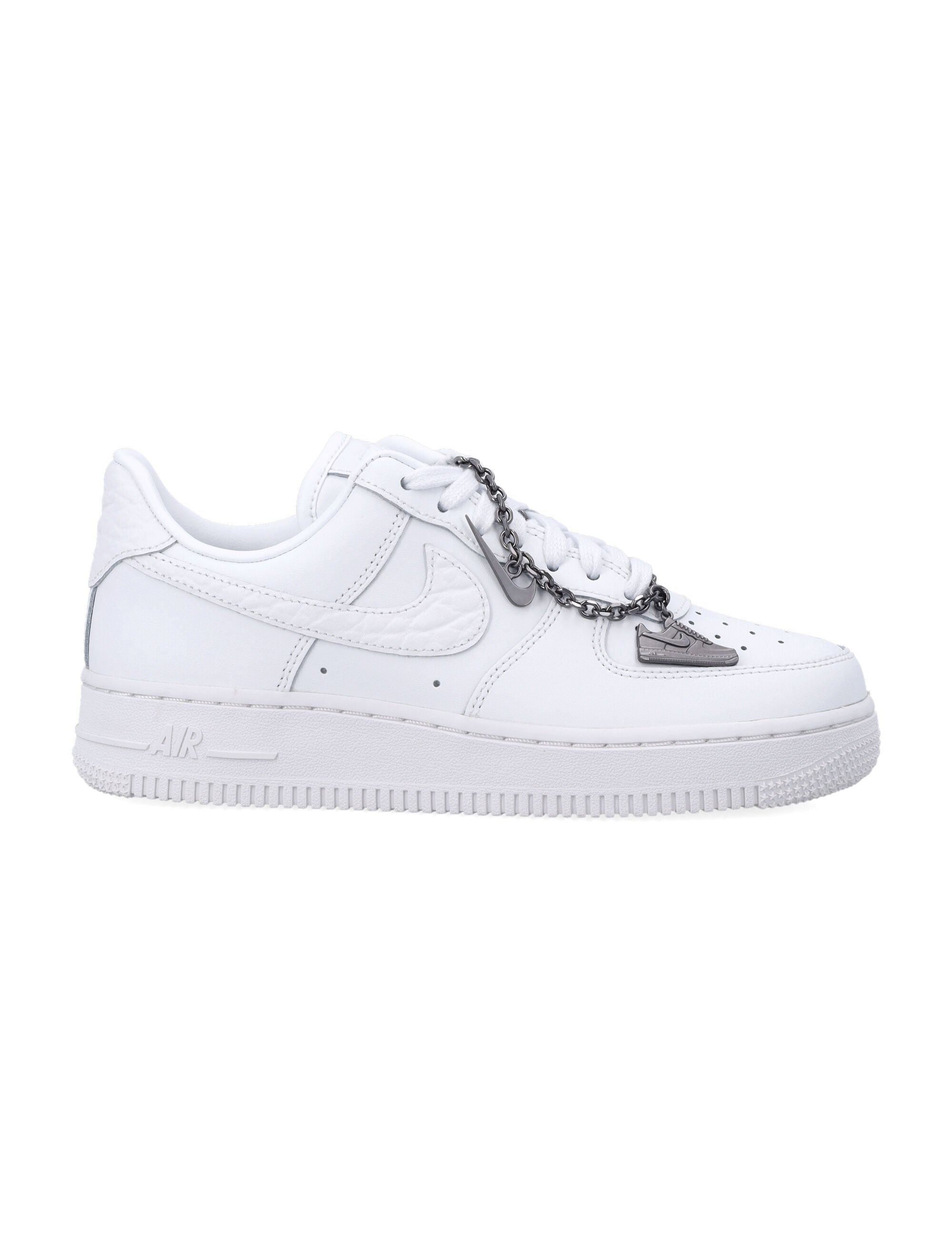 NIKE Women’s Air Force 1 ’07 Low Sneaker