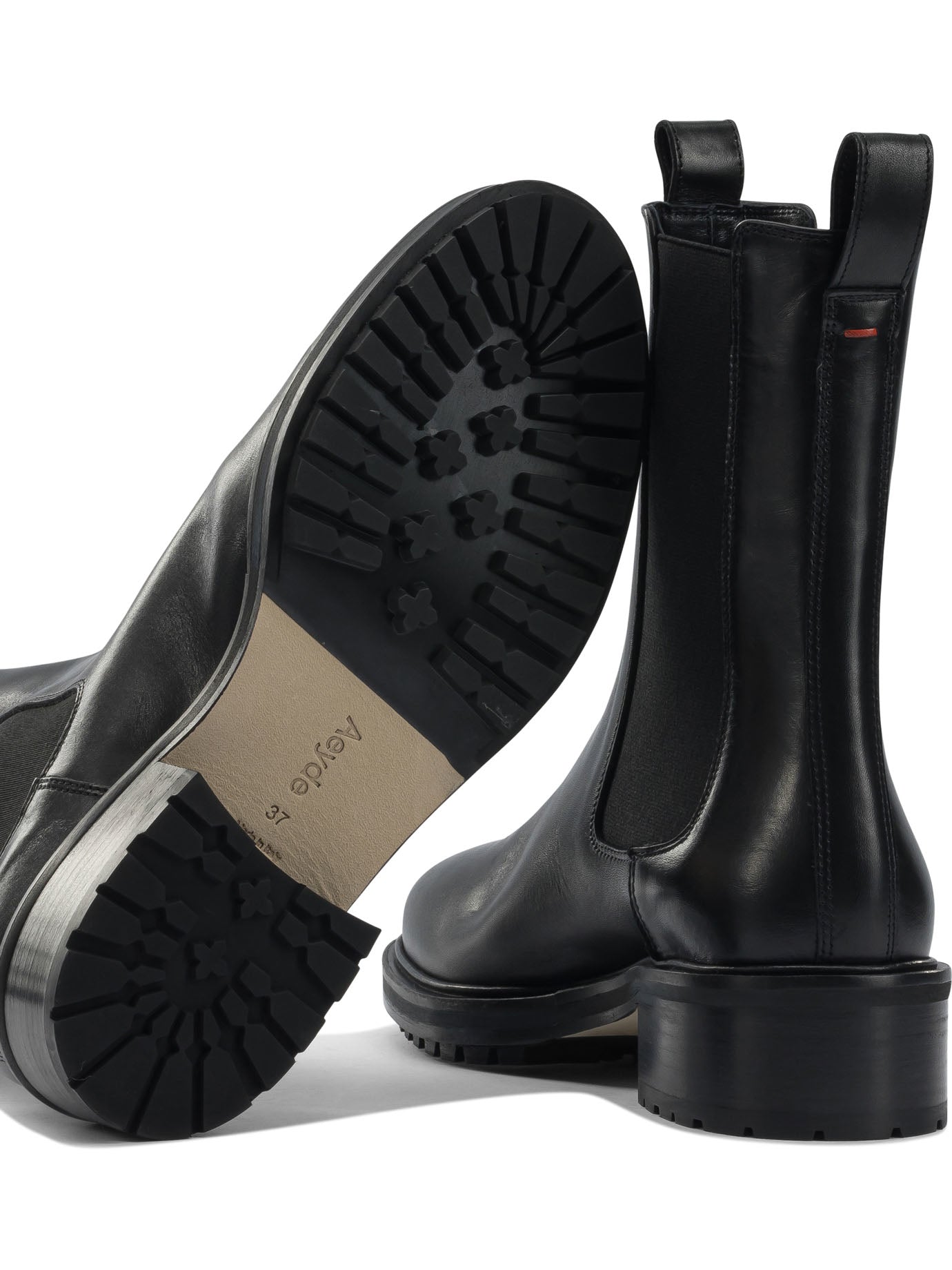 AEYDE Women's Low Chelsea Ankle Boots