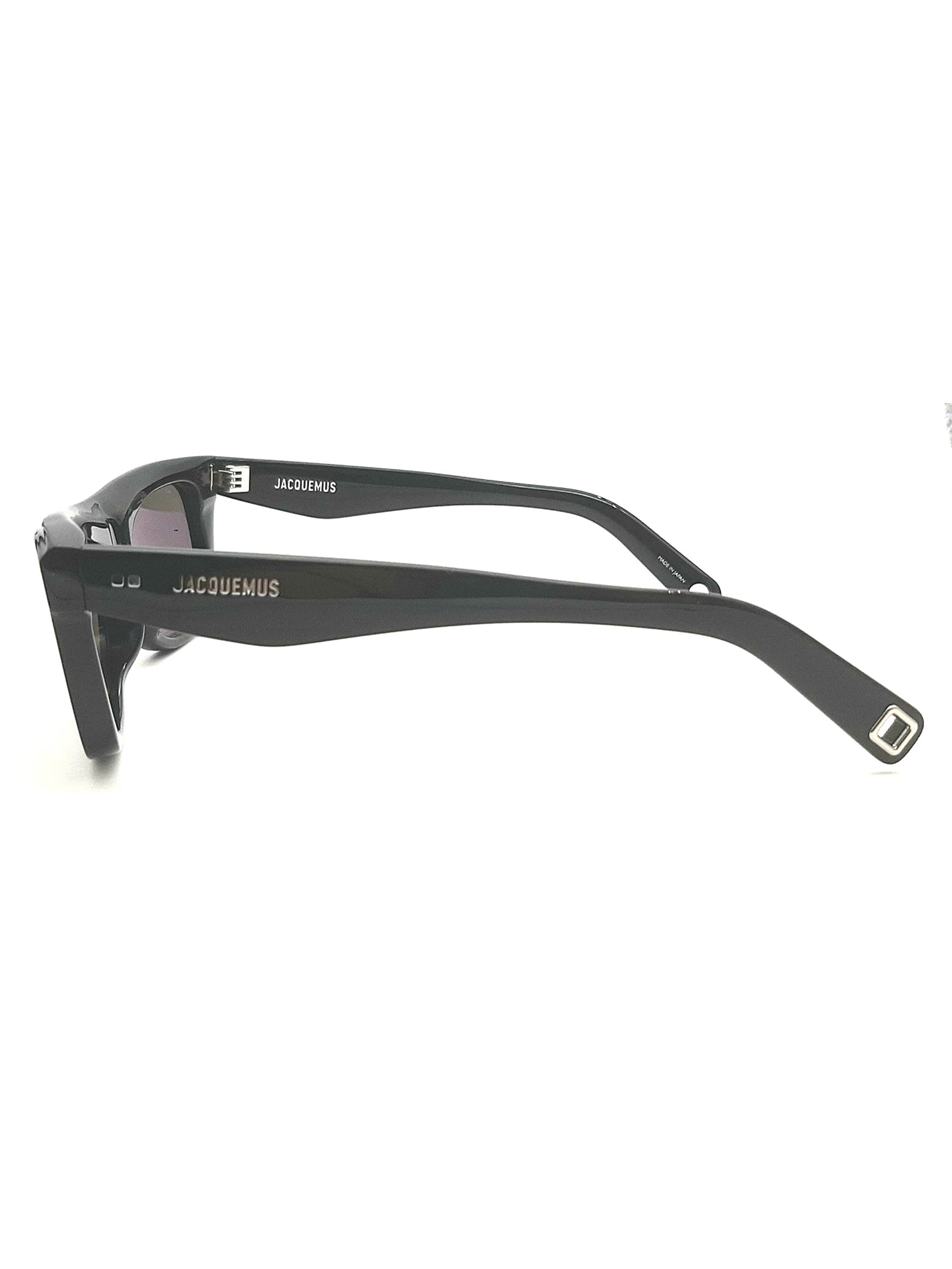 JACQUEMUS Chic Mini PINA Sunglasses with 145mm Temple Size