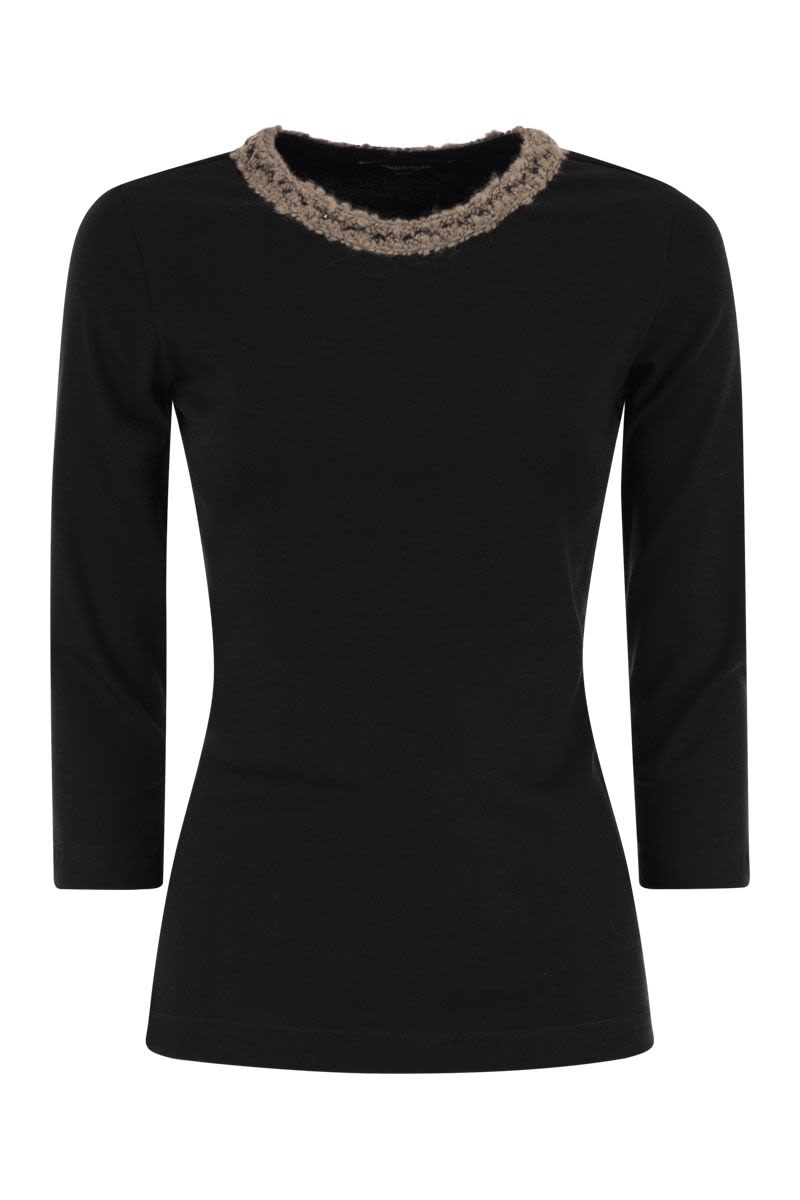 FABIANA FILIPPI Elegant 3/4 Sleeve T-Shirt with Neck Detailing