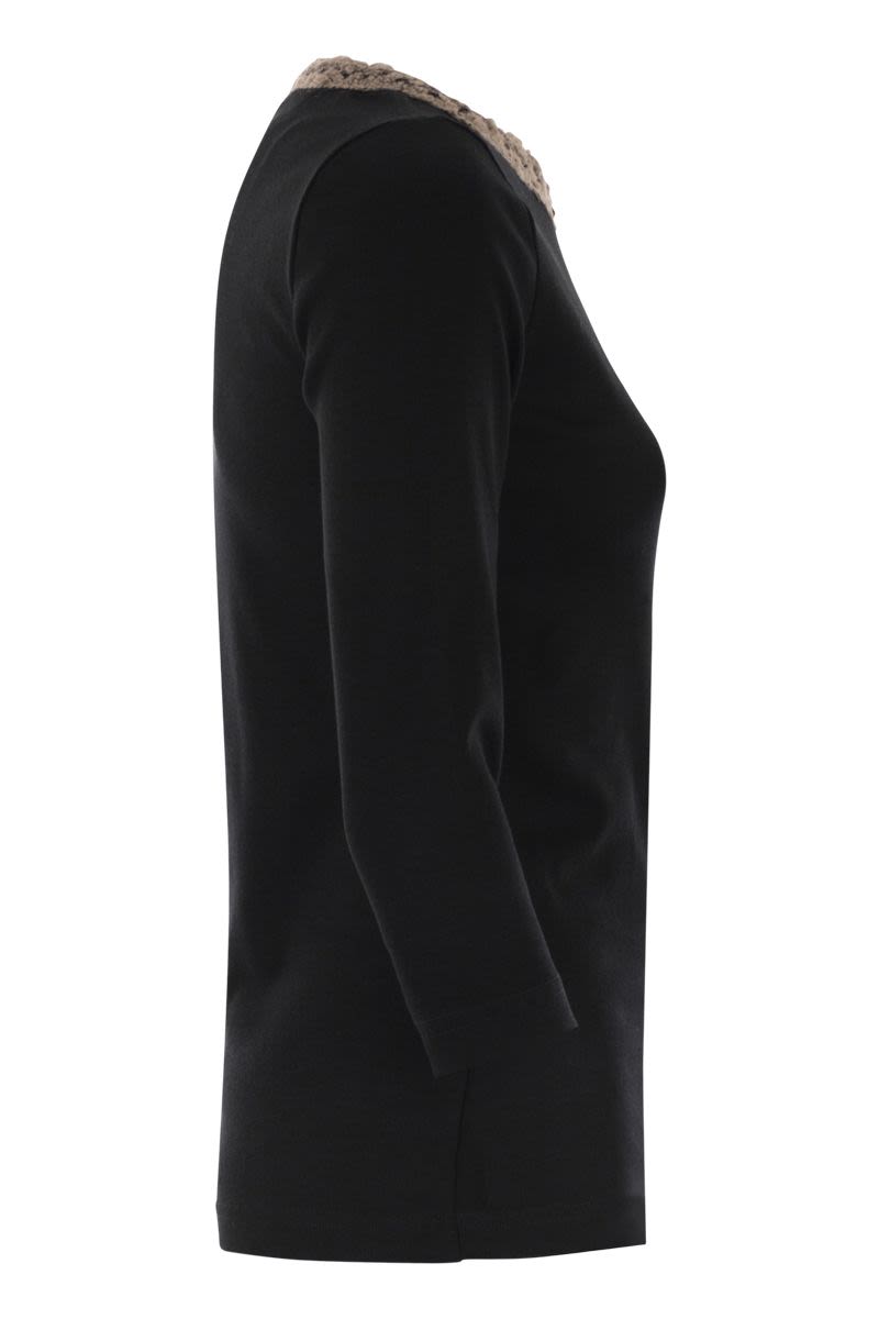 FABIANA FILIPPI Elegant 3/4 Sleeve T-Shirt with Neck Detailing